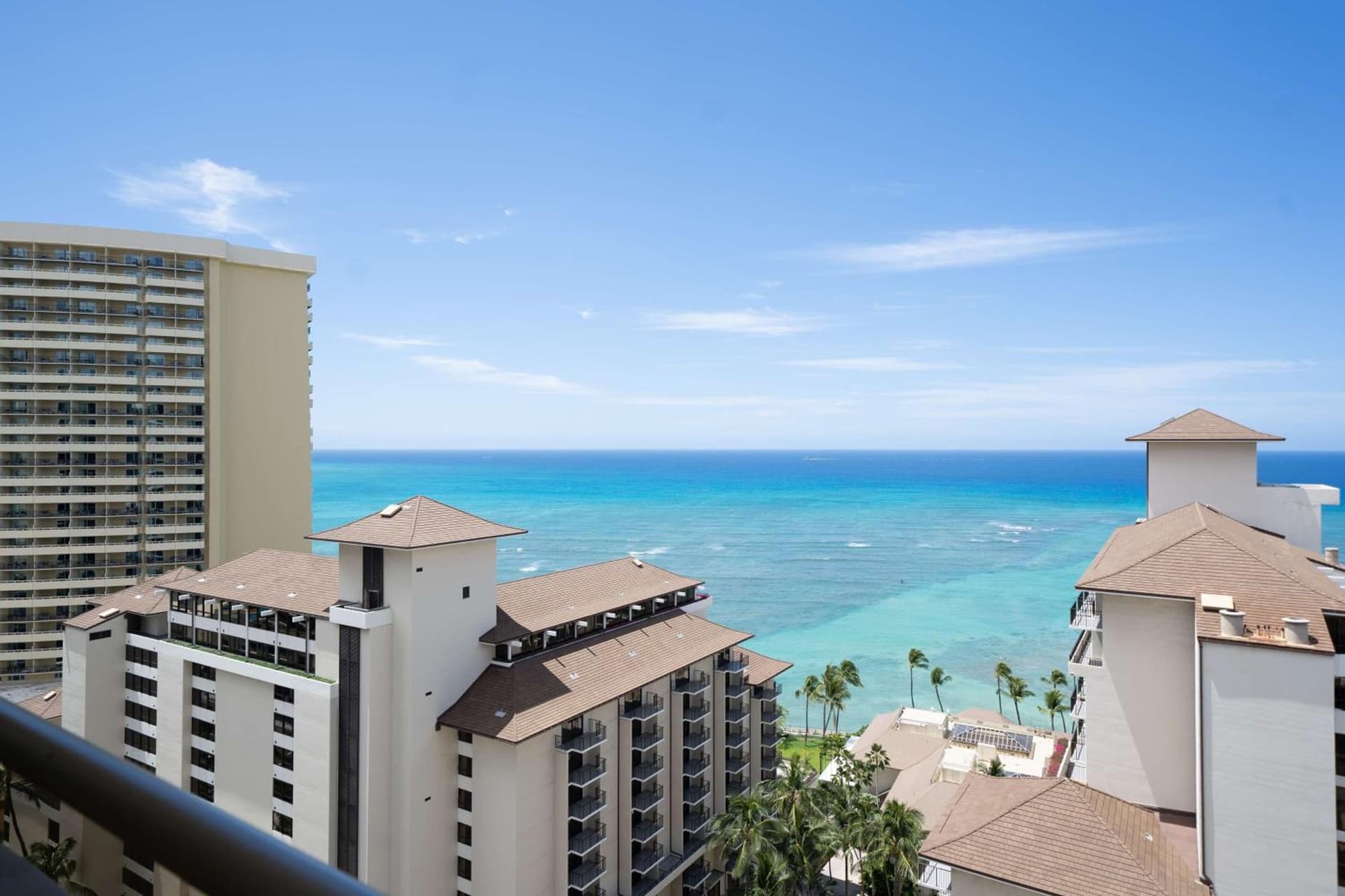 Embassy Suites by Hilton Waikiki Beach Walk gallery photo in Honolulu, HI — image 34