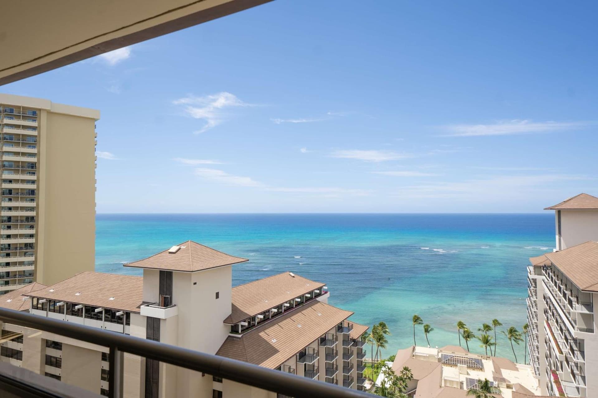Embassy Suites by Hilton Waikiki Beach Walk gallery photo in Honolulu, HI — image 46