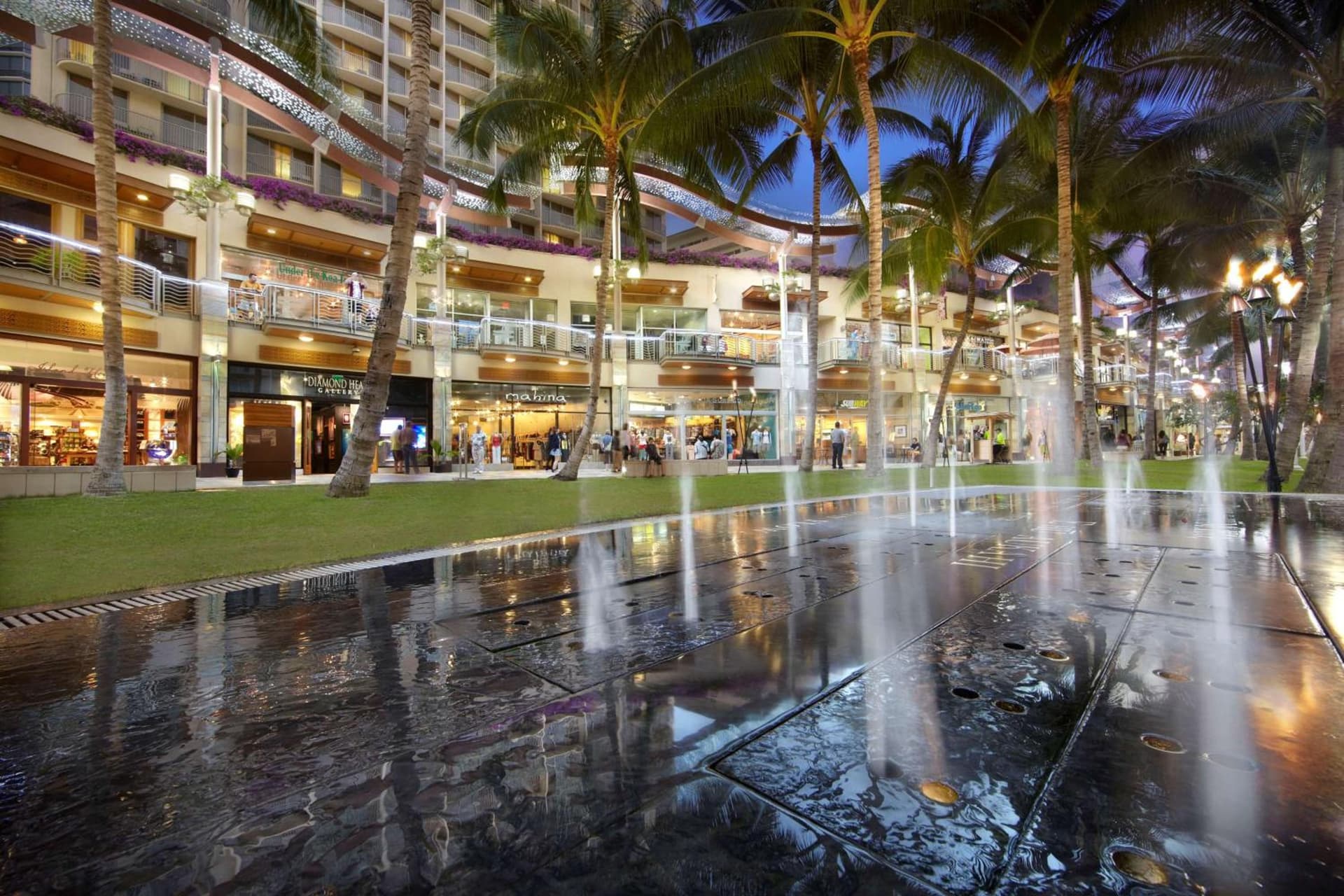 Embassy Suites by Hilton Waikiki Beach Walk gallery photo in Honolulu, HI — image 10