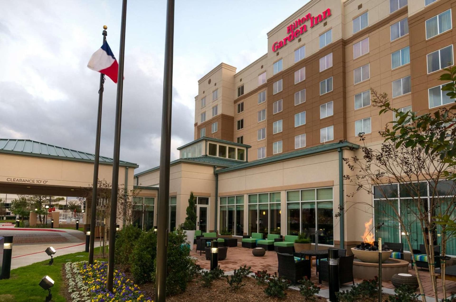Hilton Garden Inn Houston NW America Plaza interior in Houston, TX — gallery photo 2