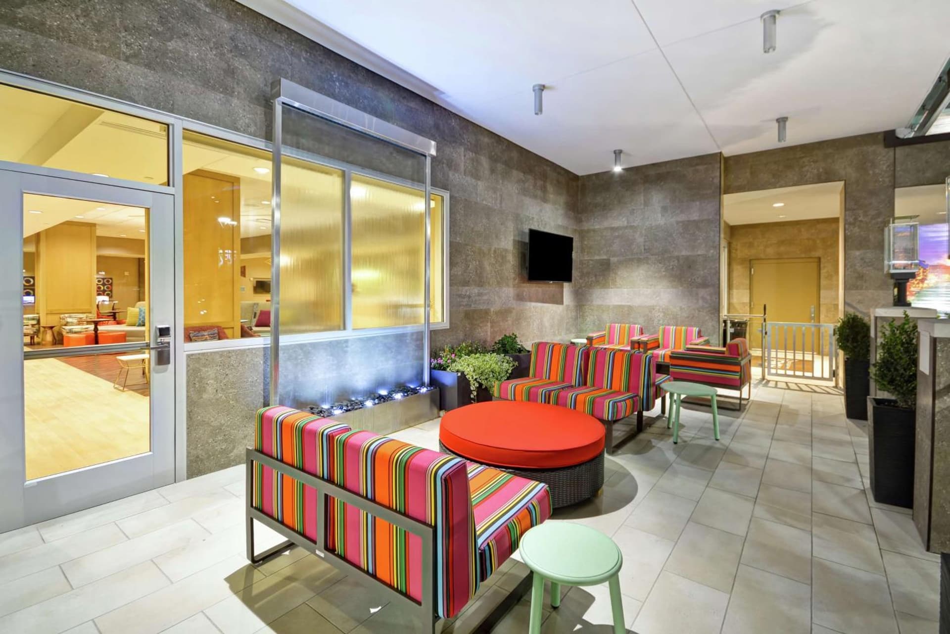 Home2 Suites At The Galleria interior in Houston, TX — gallery photo 2