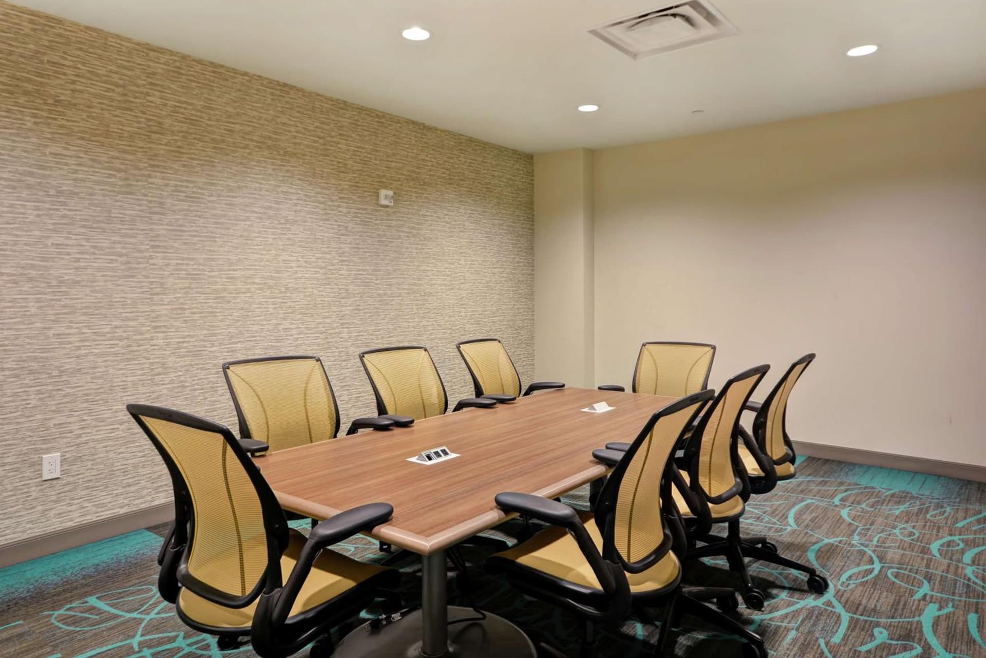 Home2 Suites At The Galleria gallery photo in Houston, TX — image 13