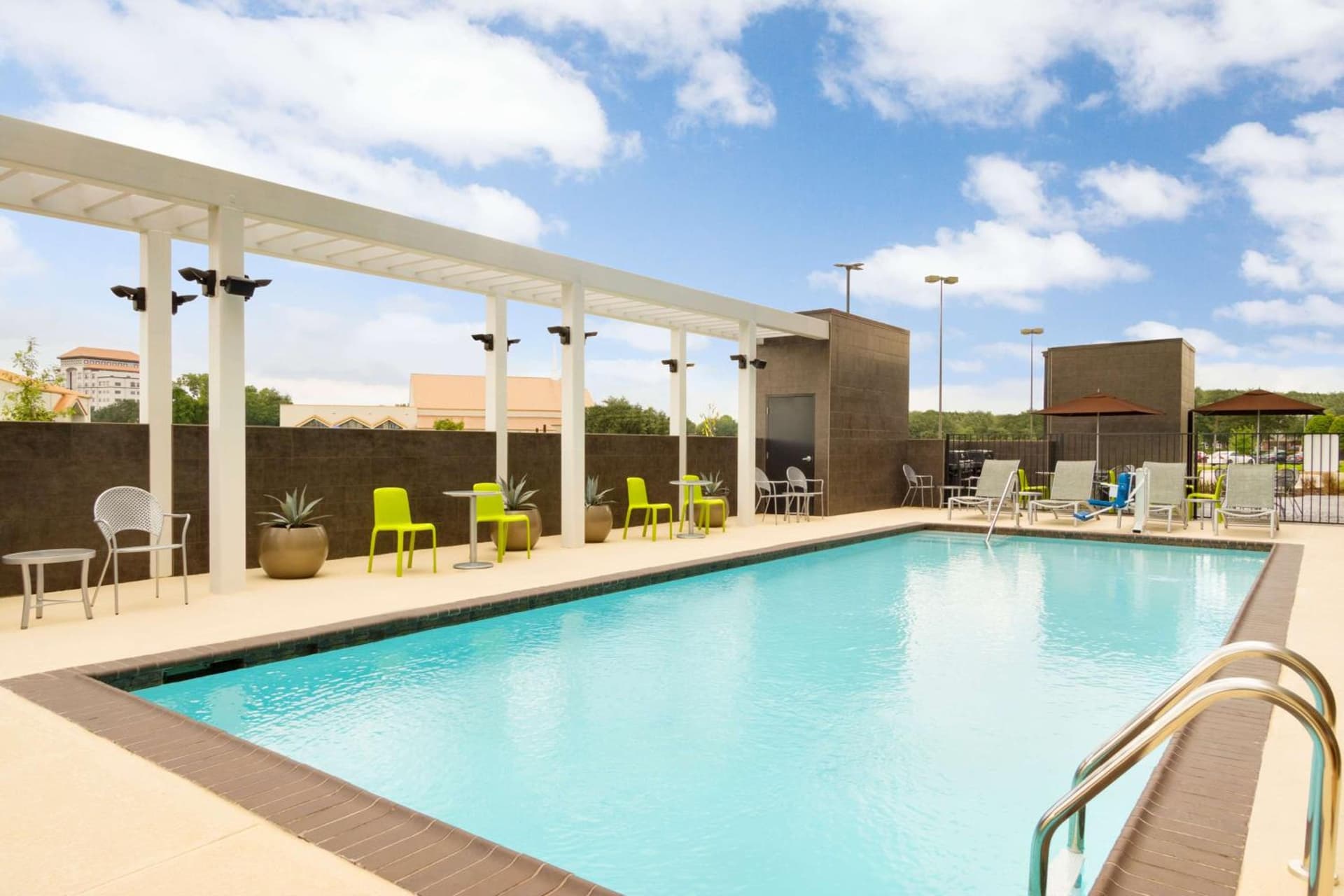 Home2 Suites by Hilton Houston Stafford - Sugar Land gallery photo in Stafford, TX — image 4