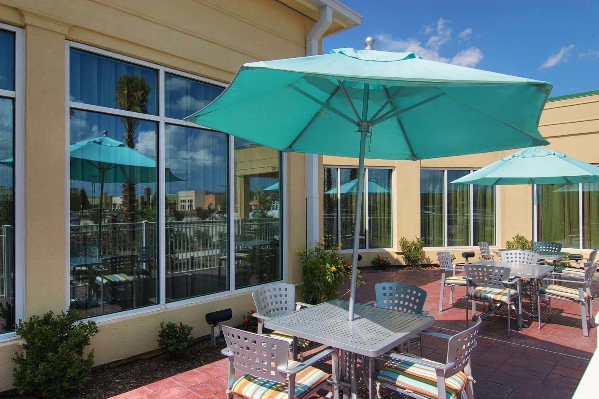 Hilton Garden Inn Houston-Pearland property views in Pearland, TX — gallery photo 3