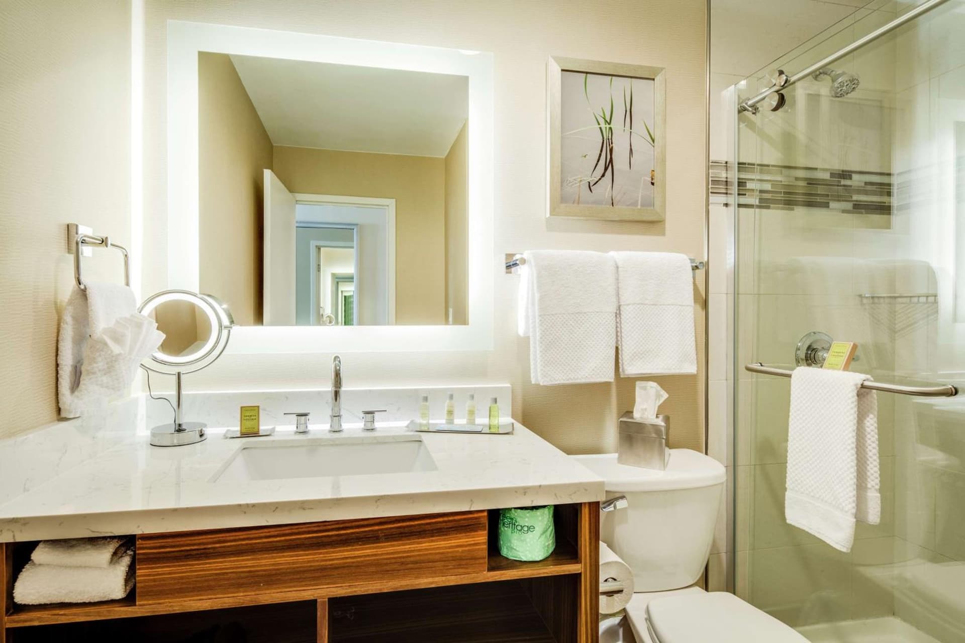 DoubleTree by Hilton Huntington, WV gallery photo in Huntington, WV — image 8