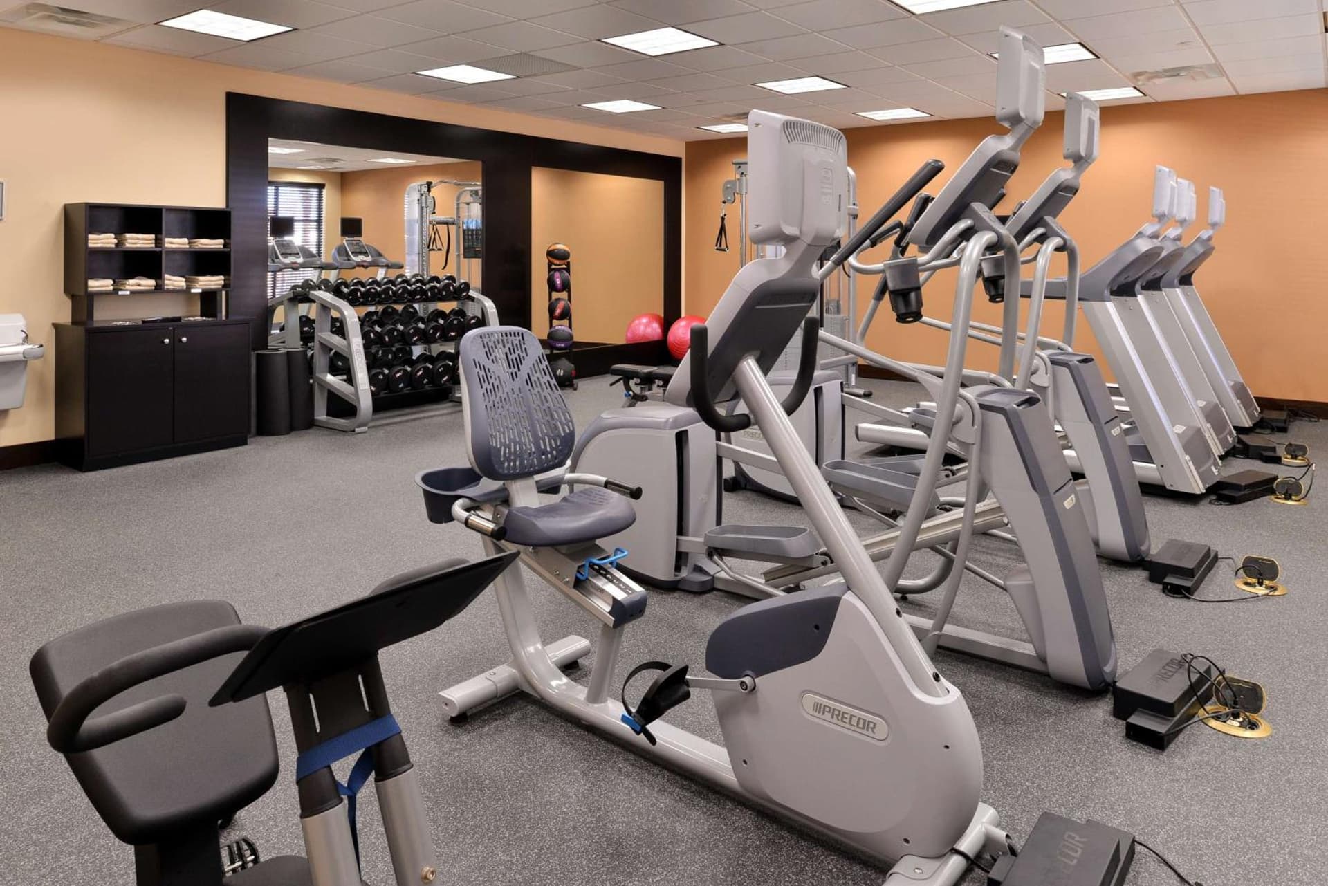 Homewood Suites by Hilton Houma gallery photo in Houma, LA — image 51