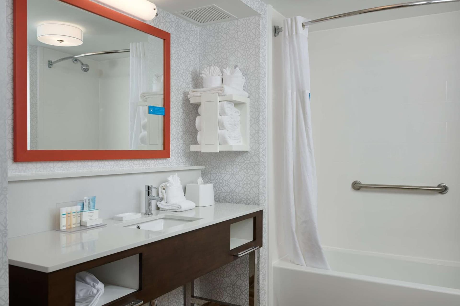 Hampton Inn Wilmington-Medical Park gallery photo in Wilmington, NC — image 39