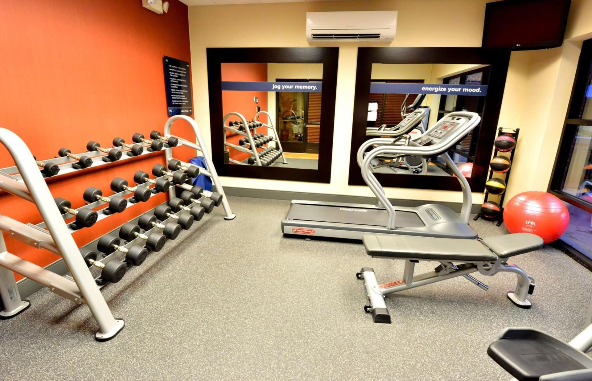 Hampton Inn Wilmington-Medical Park gallery photo in Wilmington, NC — image 9