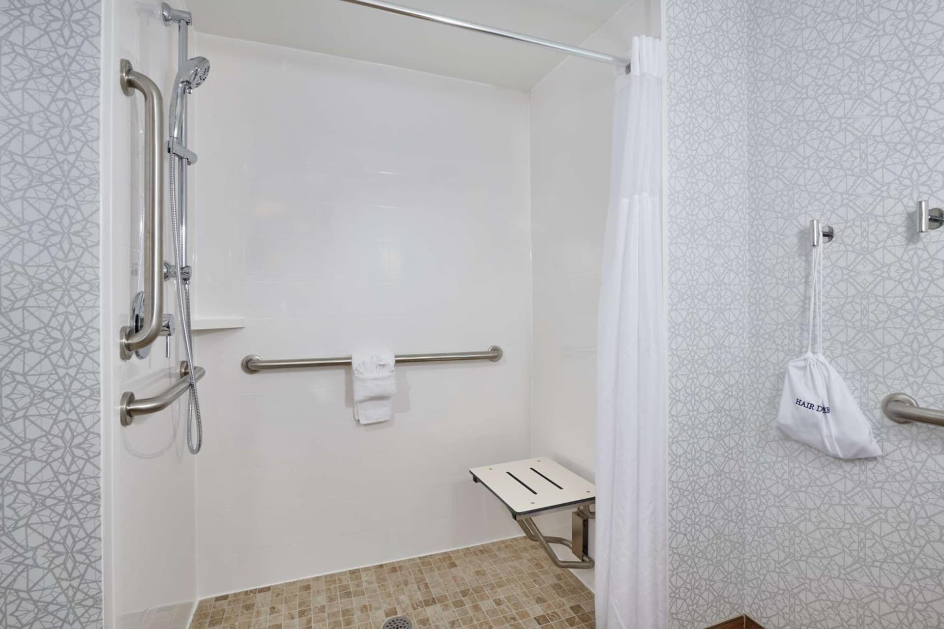 Hampton Inn Wilmington-Medical Park gallery photo in Wilmington, NC — image 37