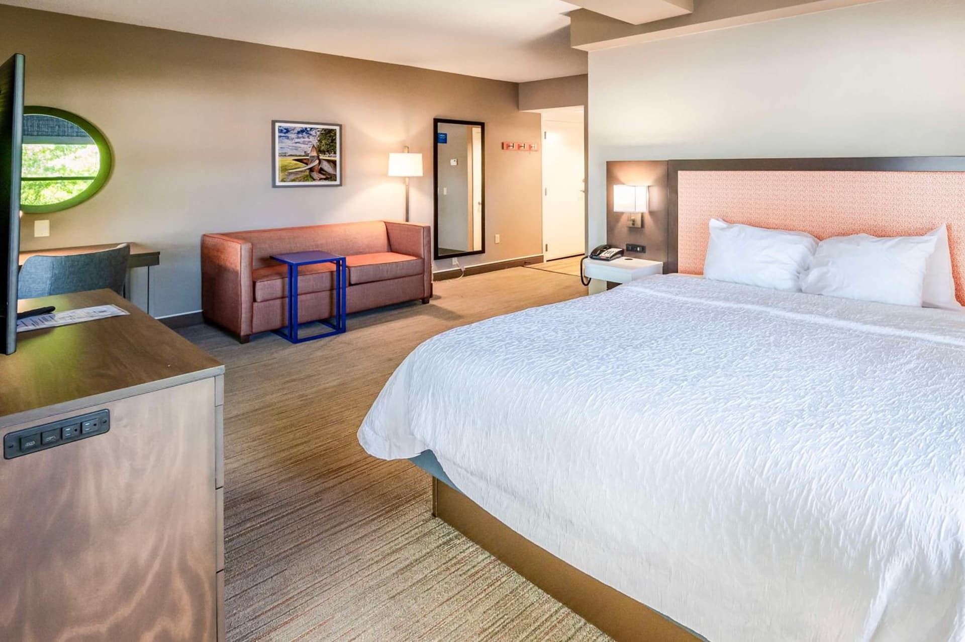 Hampton Inn Wilmington-Medical Park gallery photo in Wilmington, NC — image 35