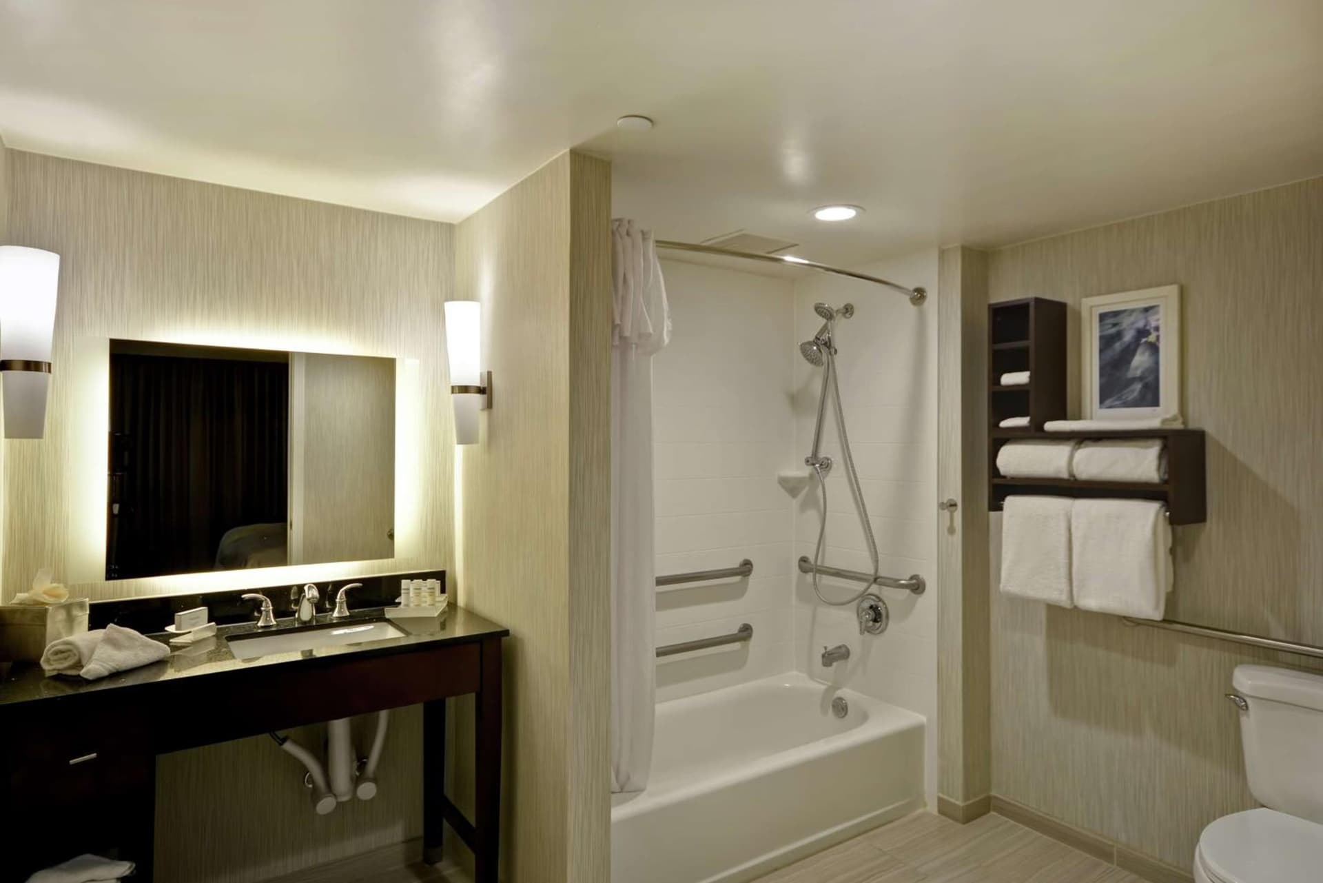 Homewood Suites by Hilton Indianapolis Carmel gallery photo in Carmel, IN — image 24