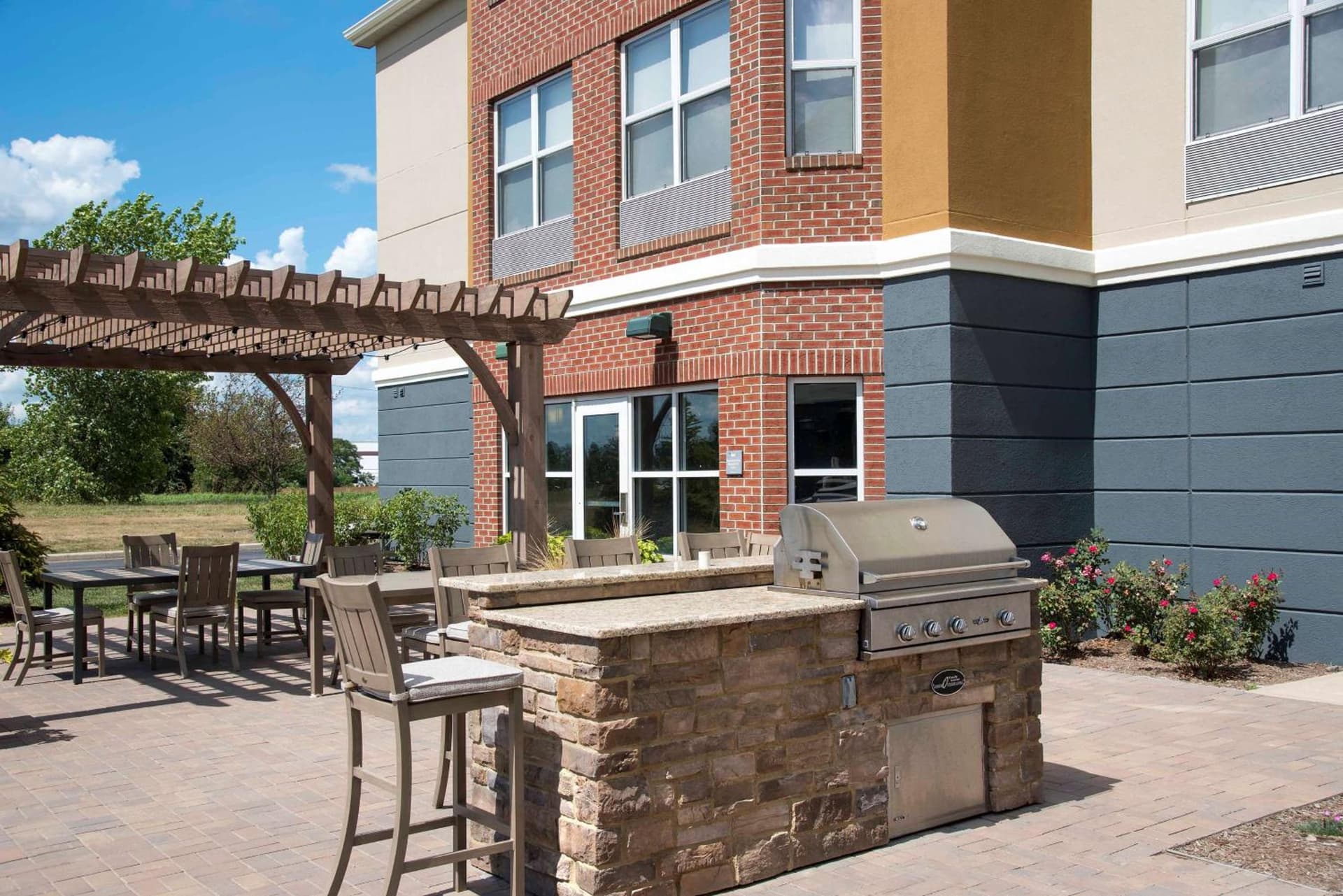 Homewood Suites by Hilton Indianapolis Airport / Plainfield property views in Plainfield, IN — gallery photo 3