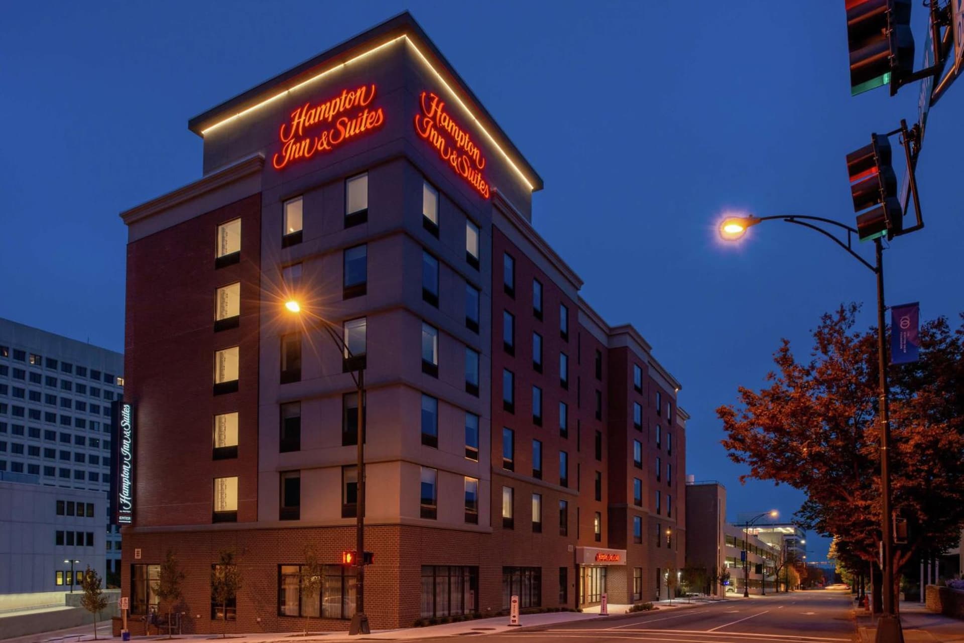 Hampton Inn & Suites Winston-Salem Downtown gallery photo in Winston-Salem, NC — image 37