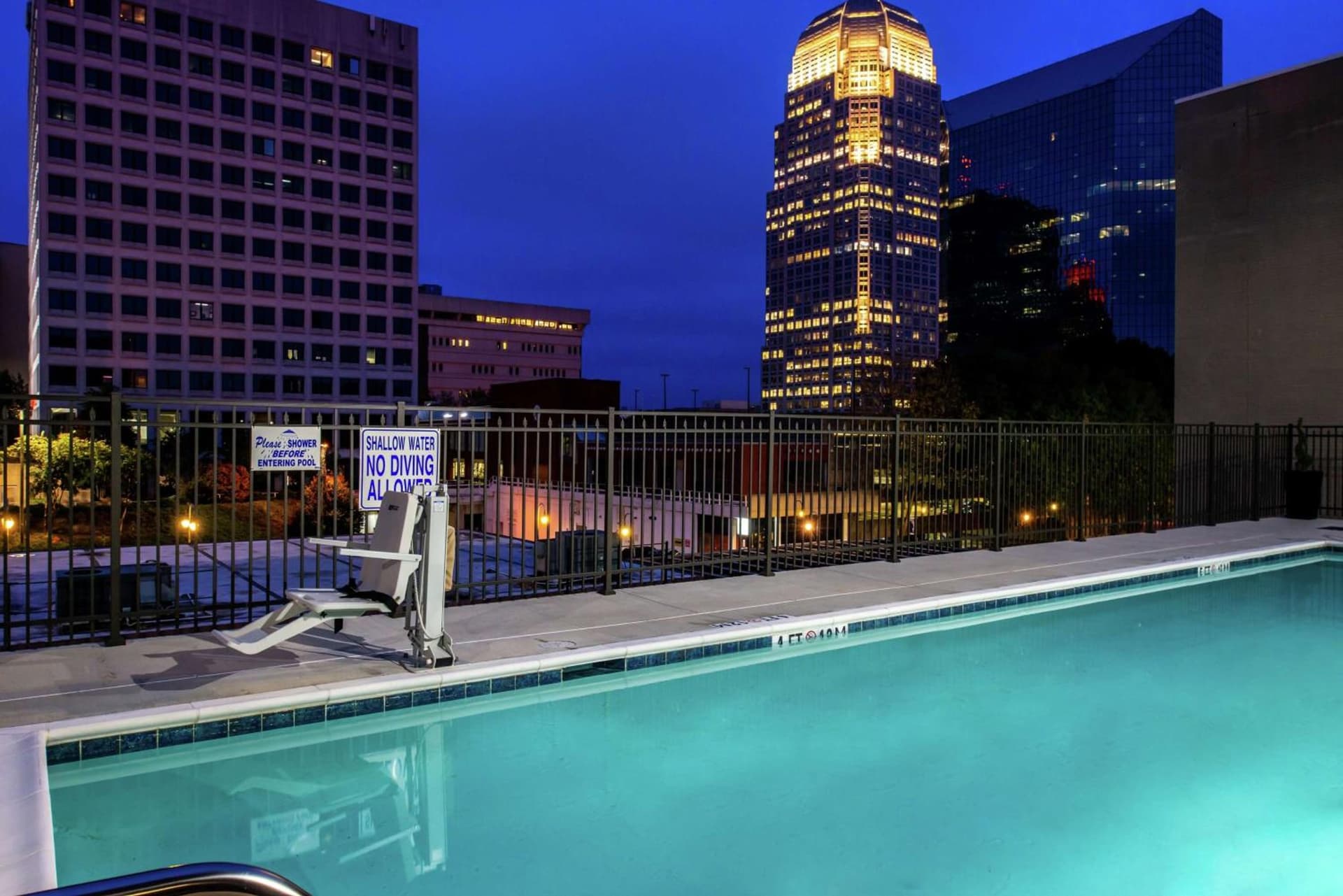 Hampton Inn & Suites Winston-Salem Downtown gallery photo in Winston-Salem, NC — image 12