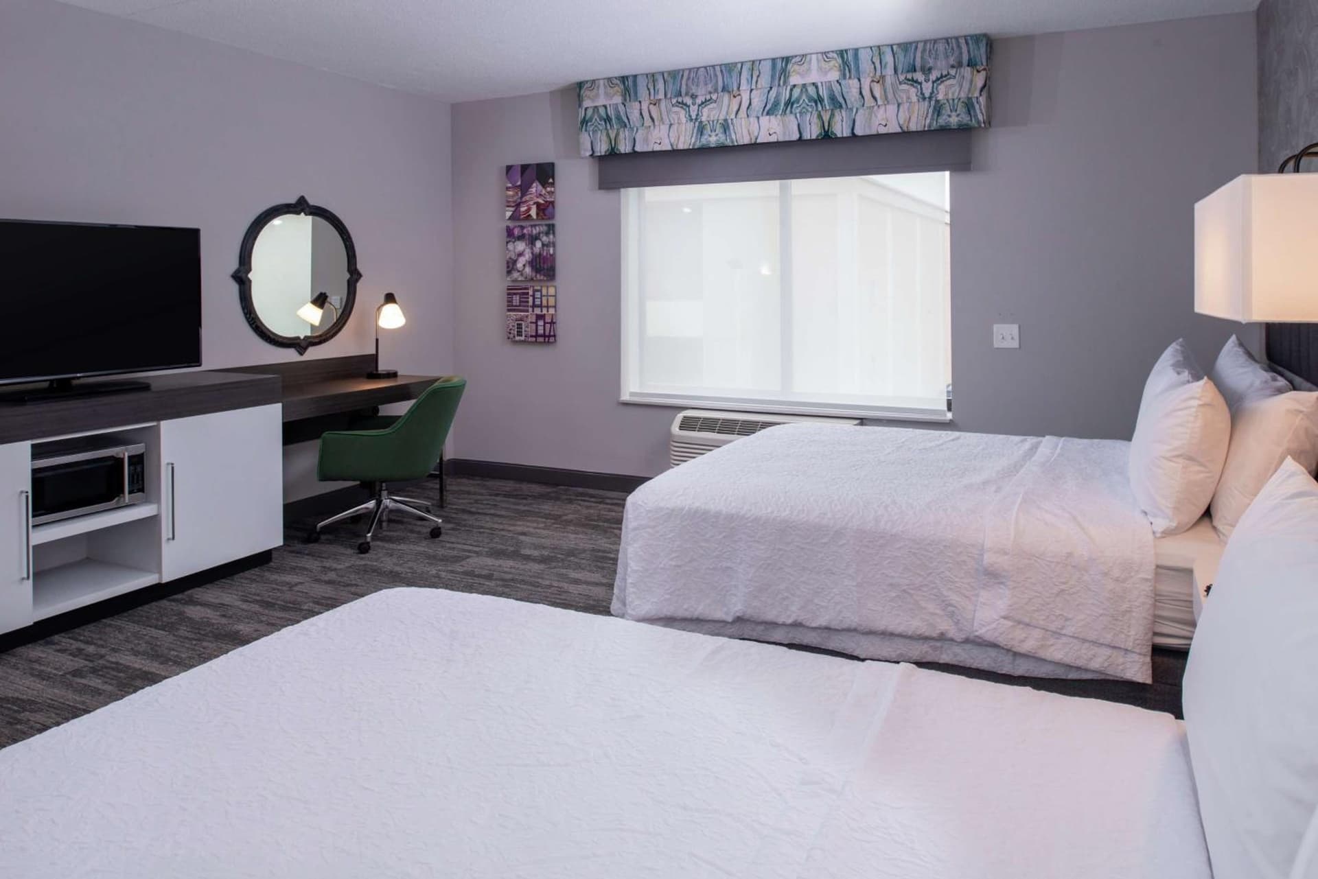 Hampton Inn & Suites Winston-Salem Downtown gallery photo in Winston-Salem, NC — image 8