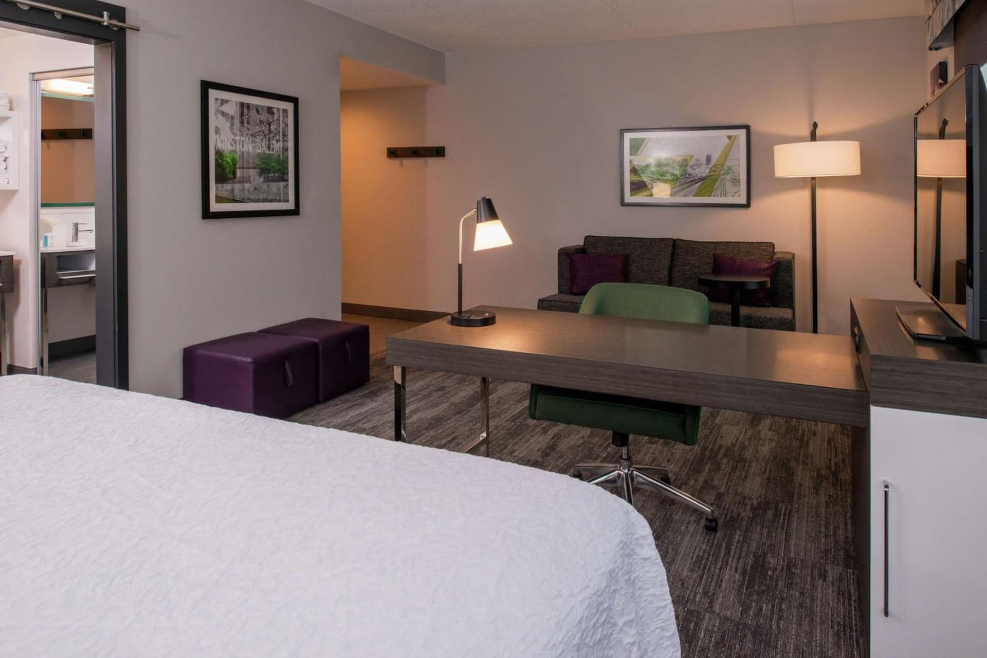 Hampton Inn & Suites Winston-Salem Downtown gallery photo in Winston-Salem, NC — image 34