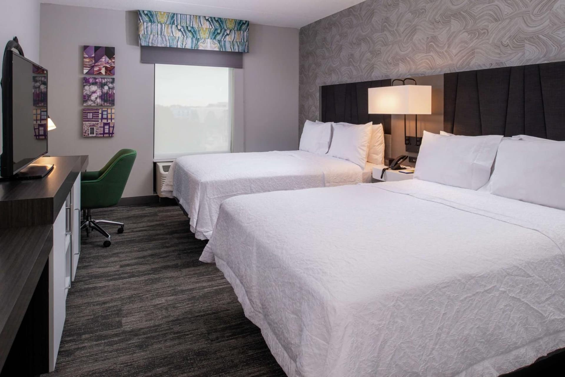 Hampton Inn & Suites Winston-Salem Downtown gallery photo in Winston-Salem, NC — image 39