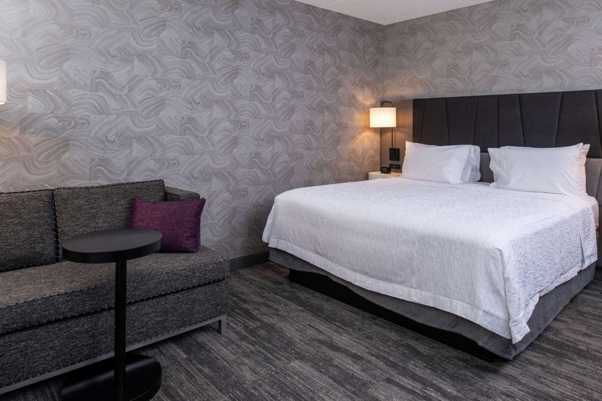 Hampton Inn & Suites Winston-Salem Downtown gallery photo in Winston-Salem, NC — image 18