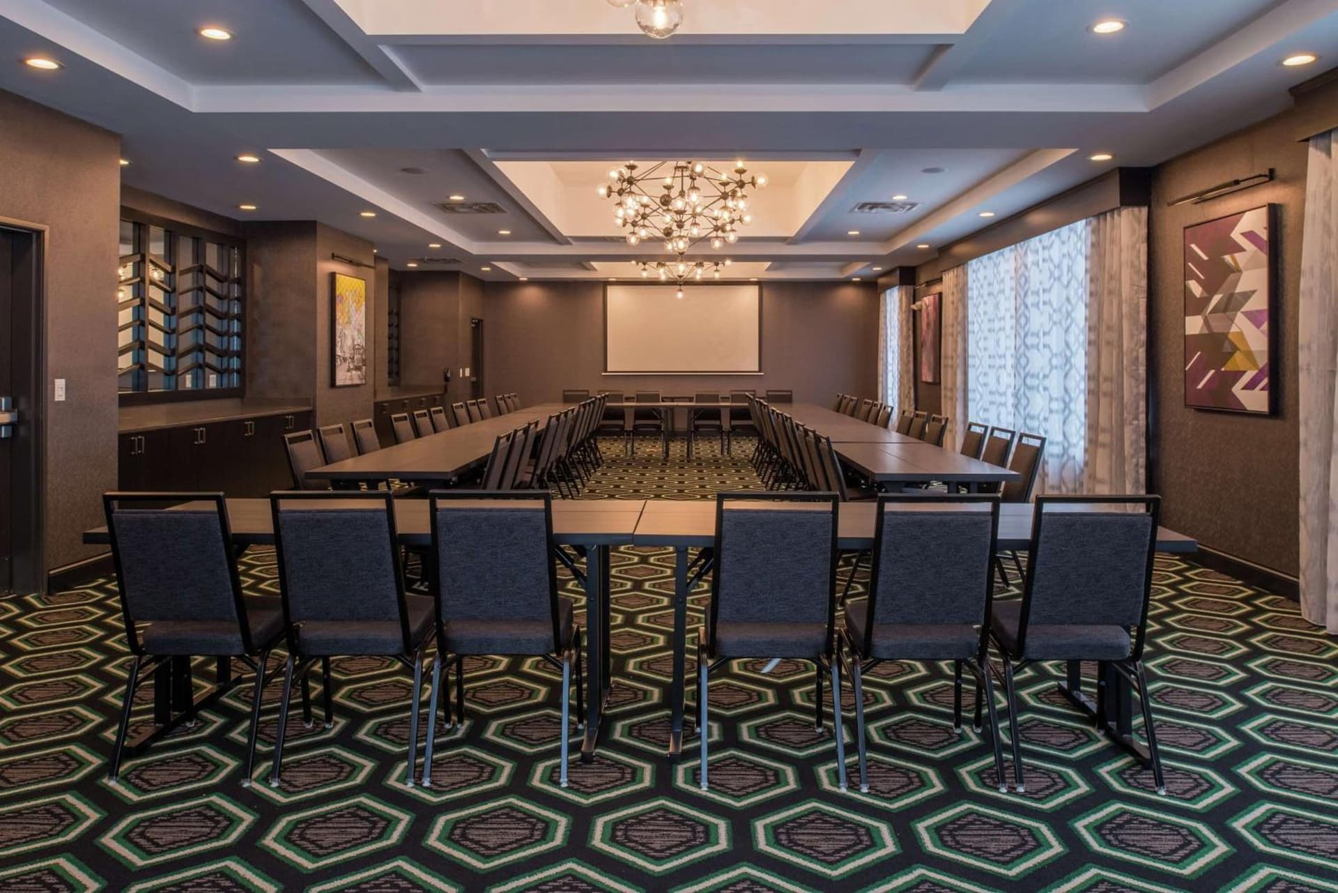 Hampton Inn & Suites Winston-Salem Downtown gallery photo in Winston-Salem, NC — image 49