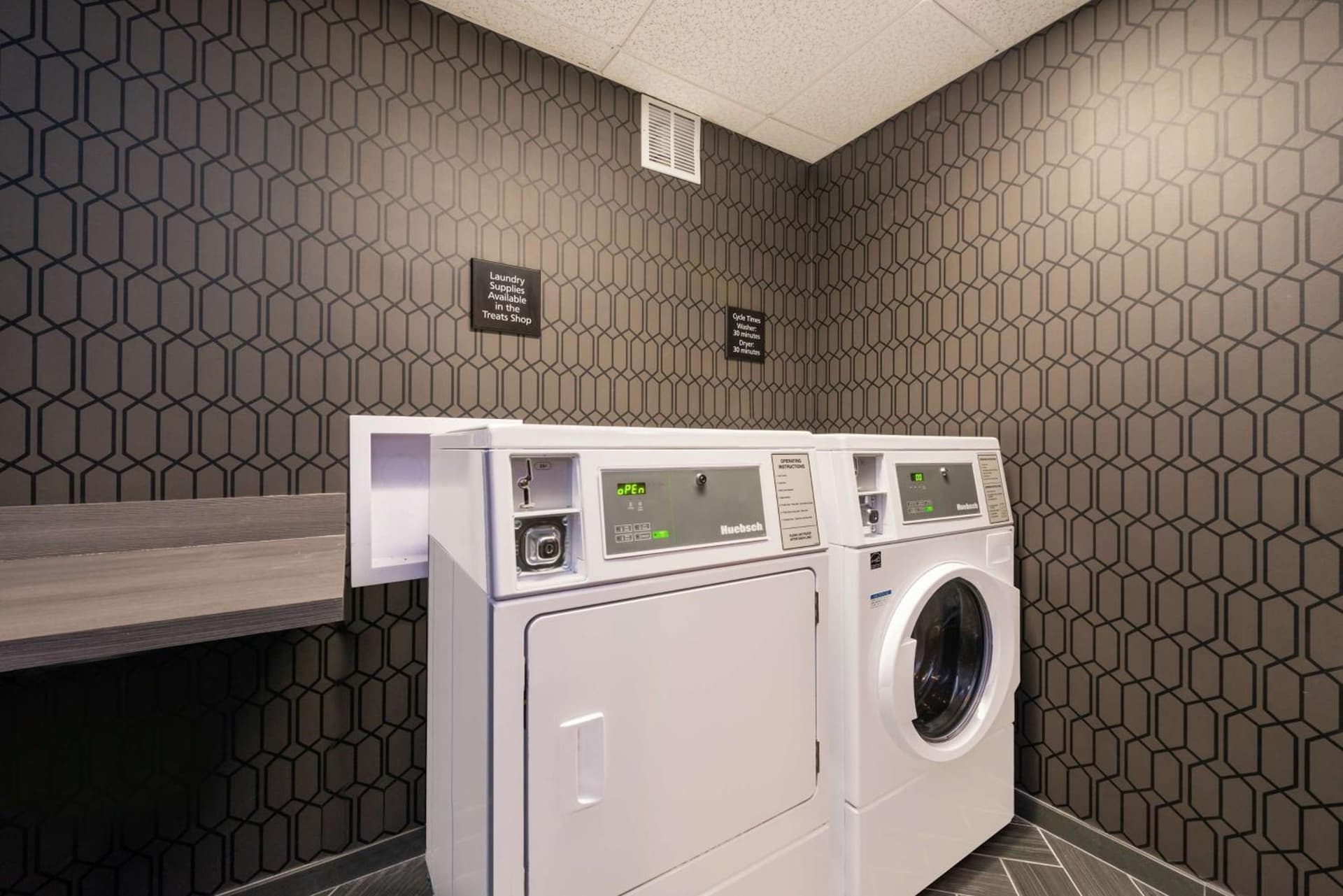 Hampton Inn & Suites Winston-Salem Downtown gallery photo in Winston-Salem, NC — image 5