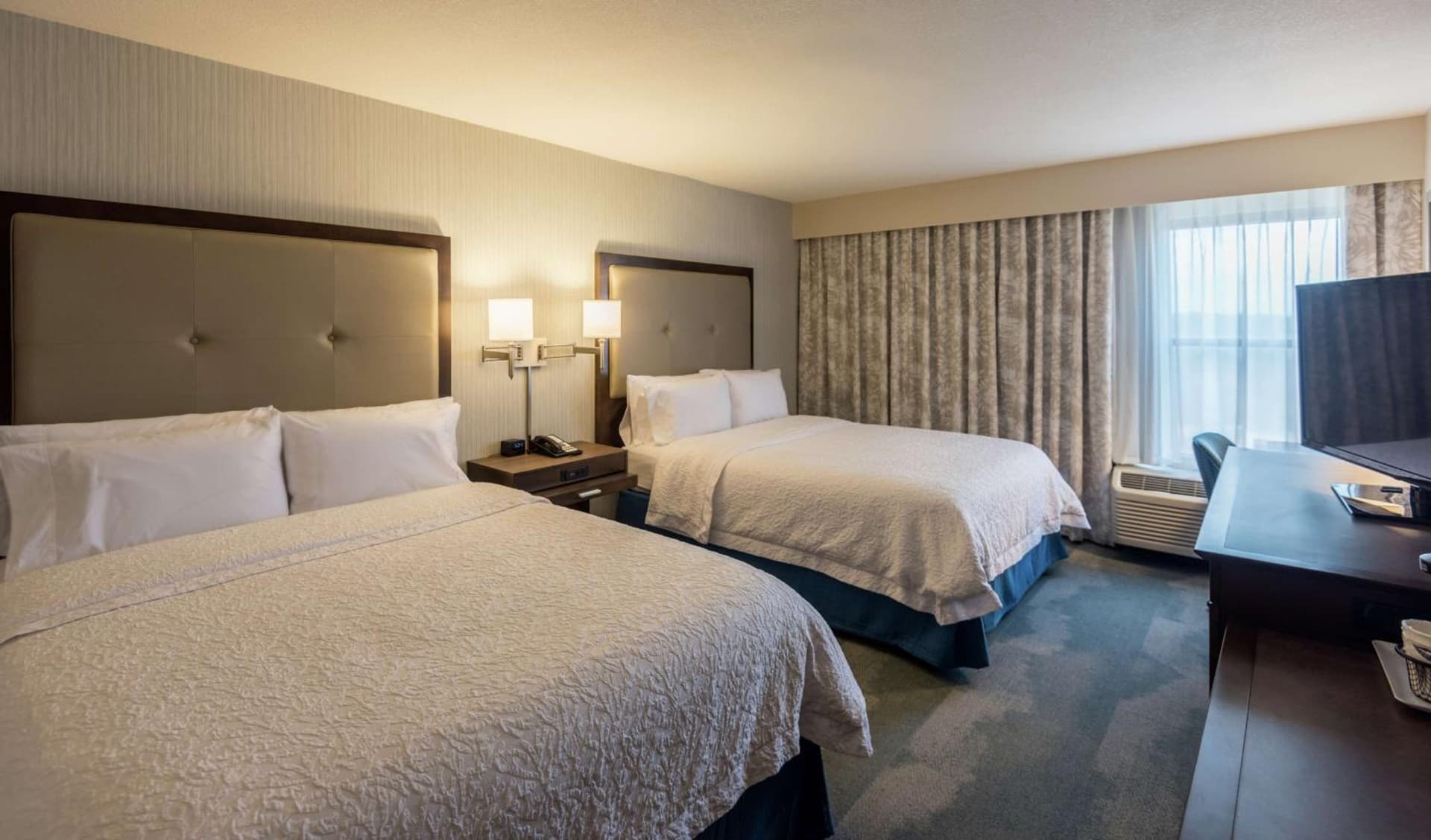 Hampton Inn & Suites Jackson Coliseum gallery photo in Jackson, MS — image 46