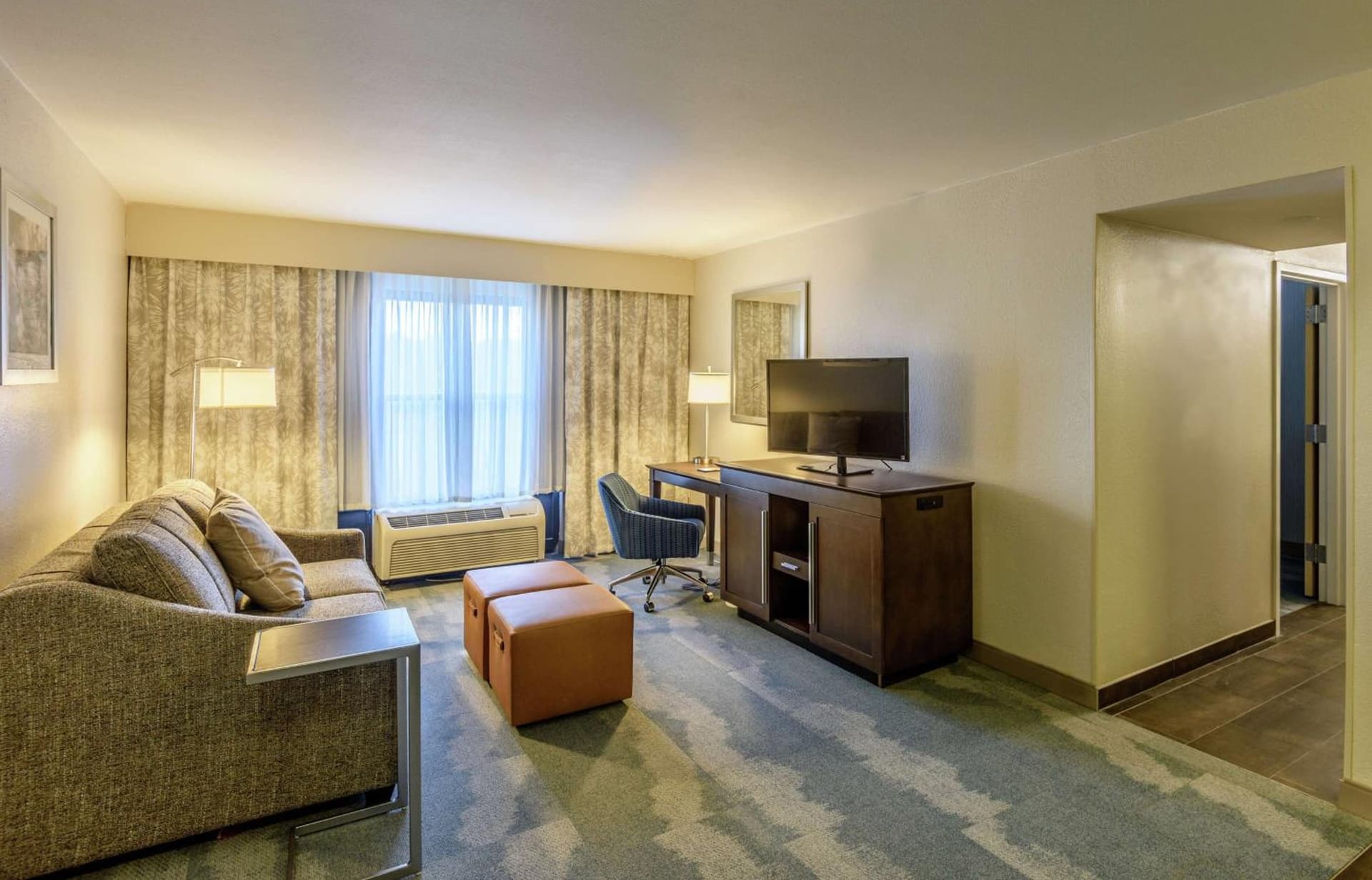 Hampton Inn & Suites Jackson Coliseum gallery photo in Jackson, MS — image 28