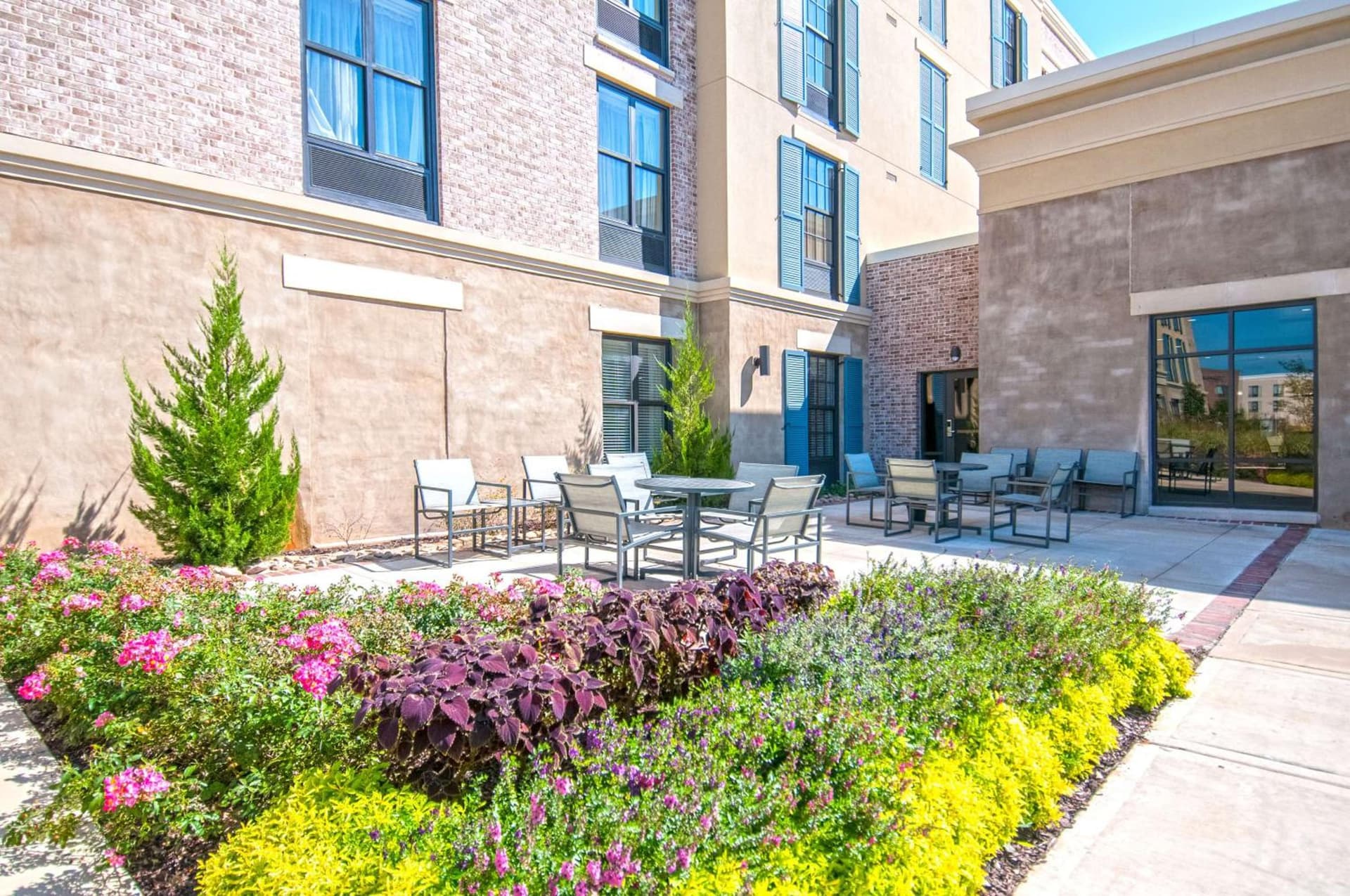 Hampton Inn & Suites Ridgeland gallery photo in Ridgeland, MS — image 44