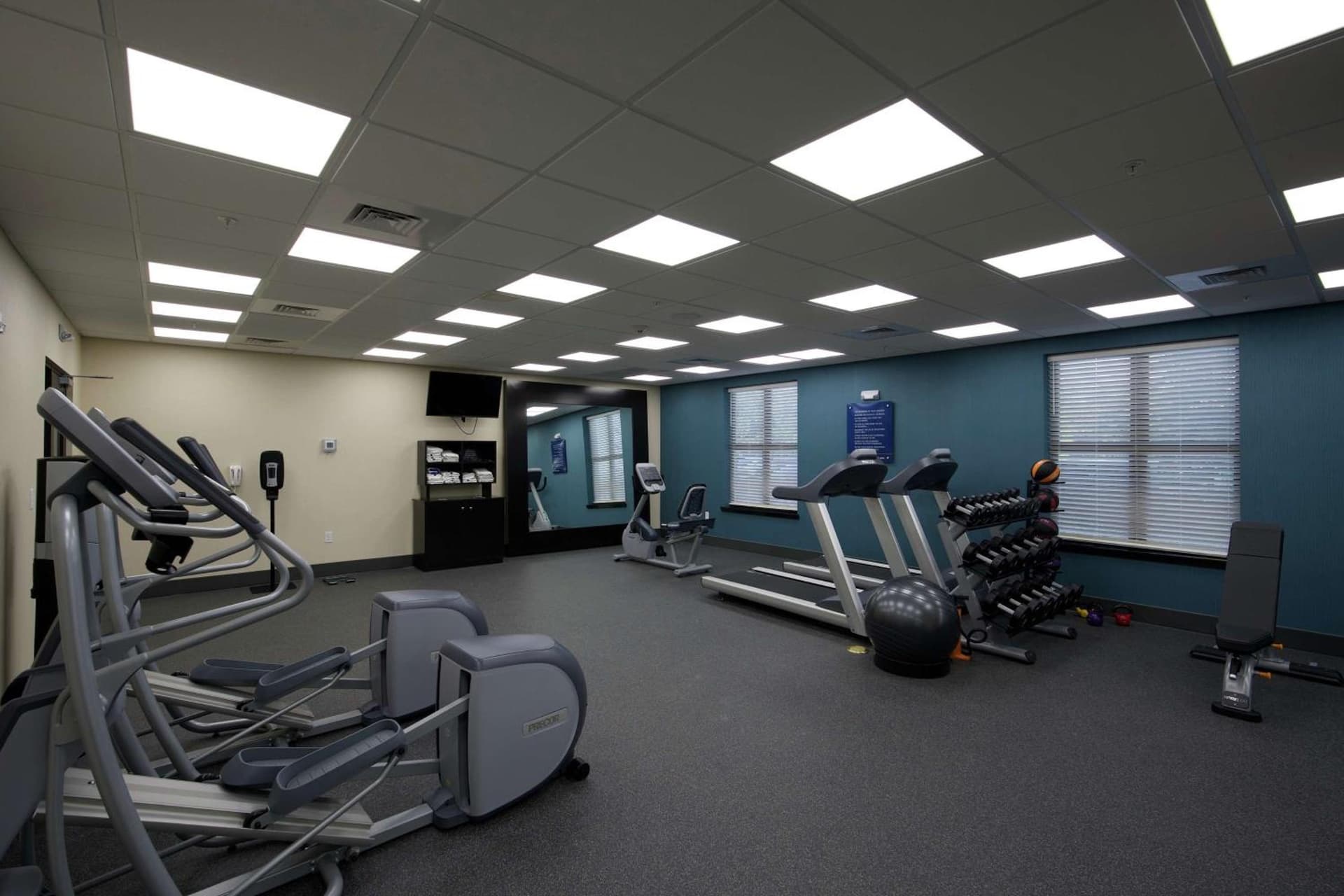 Hampton Inn & Suites Ridgeland gallery photo in Ridgeland, MS — image 58