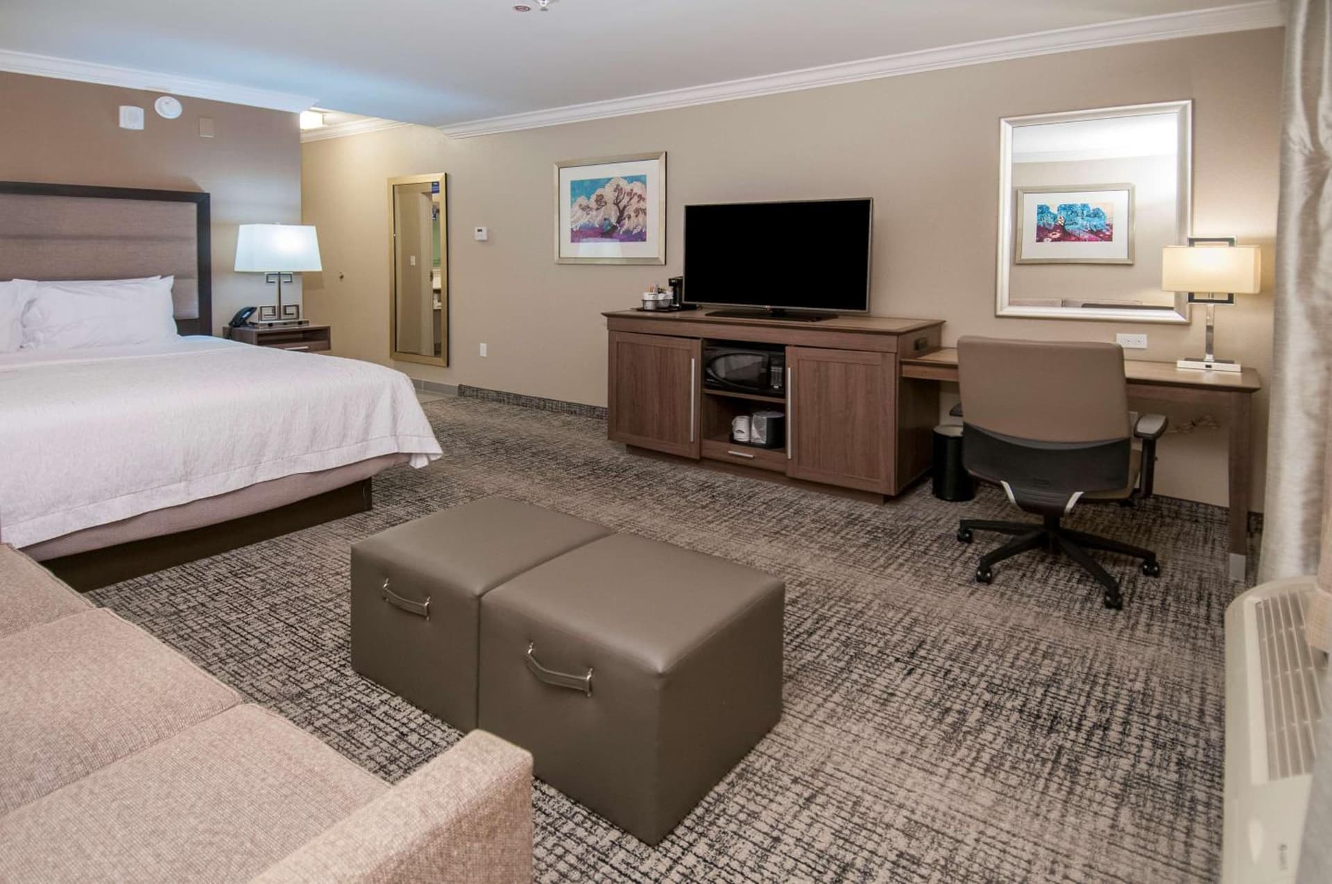 Hampton Inn & Suites Ridgeland gallery photo in Ridgeland, MS — image 63
