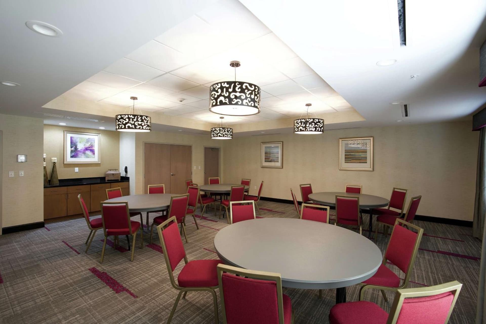 Hampton Inn & Suites Ridgeland gallery photo in Ridgeland, MS — image 35