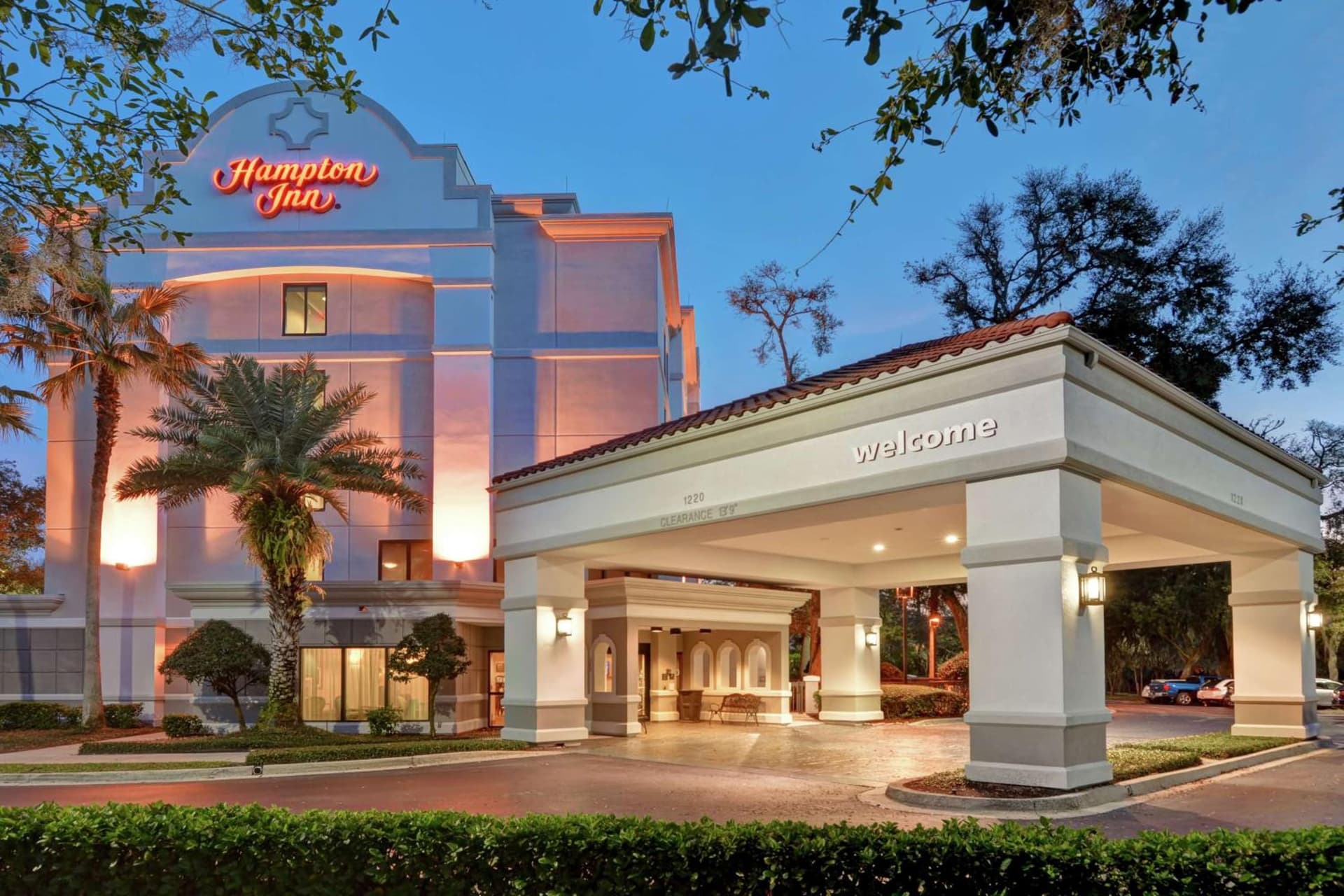 Hampton Inn Jacksonville Ponte Vedra interior in Jacksonville Beach, FL — gallery photo 2
