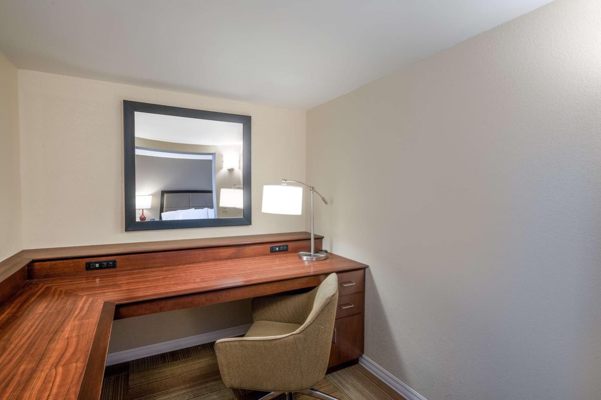 Hampton Inn Lafayette gallery photo in Lafayette, IN — image 38
