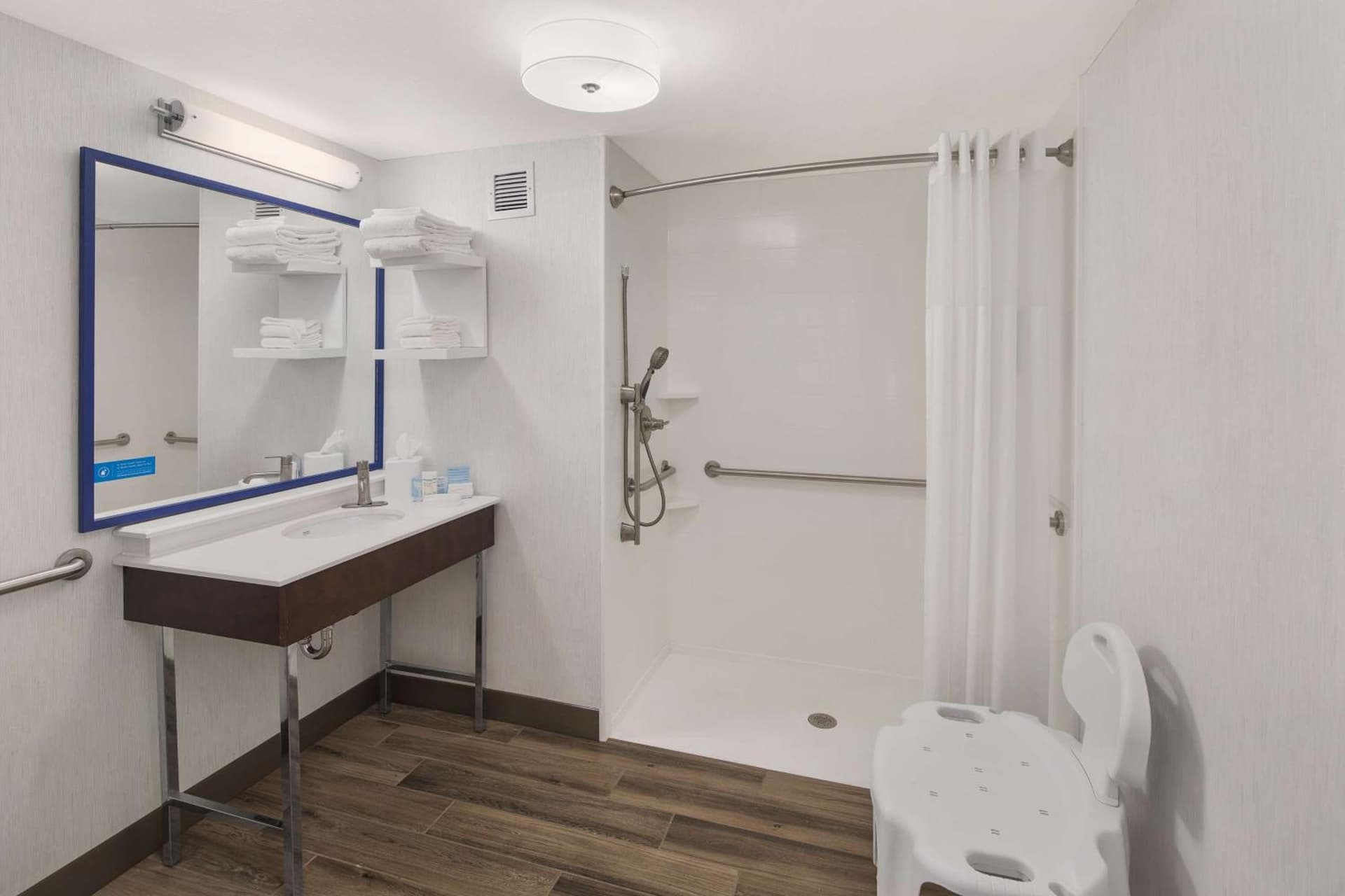 Hampton Inn Lagrange near Callaway Gardens gallery photo in LaGrange, GA — image 8