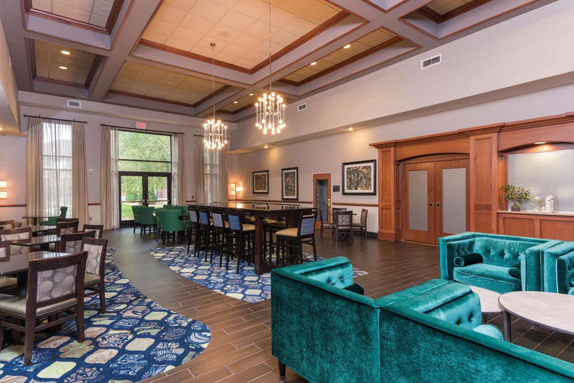 Hampton Inn & Suites East Lansing property views in Okemos, MI — gallery photo 3