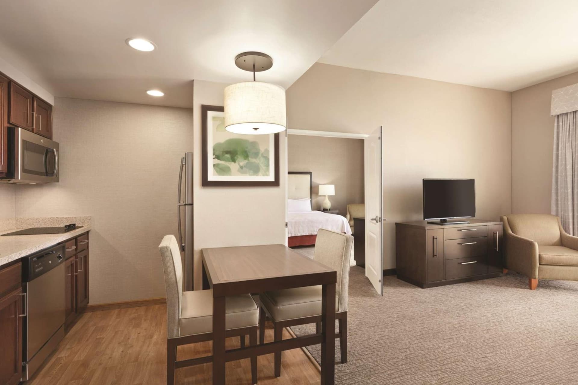 Homewood Suites by Hilton La Quinta interior in La Quinta, CA — gallery photo 2