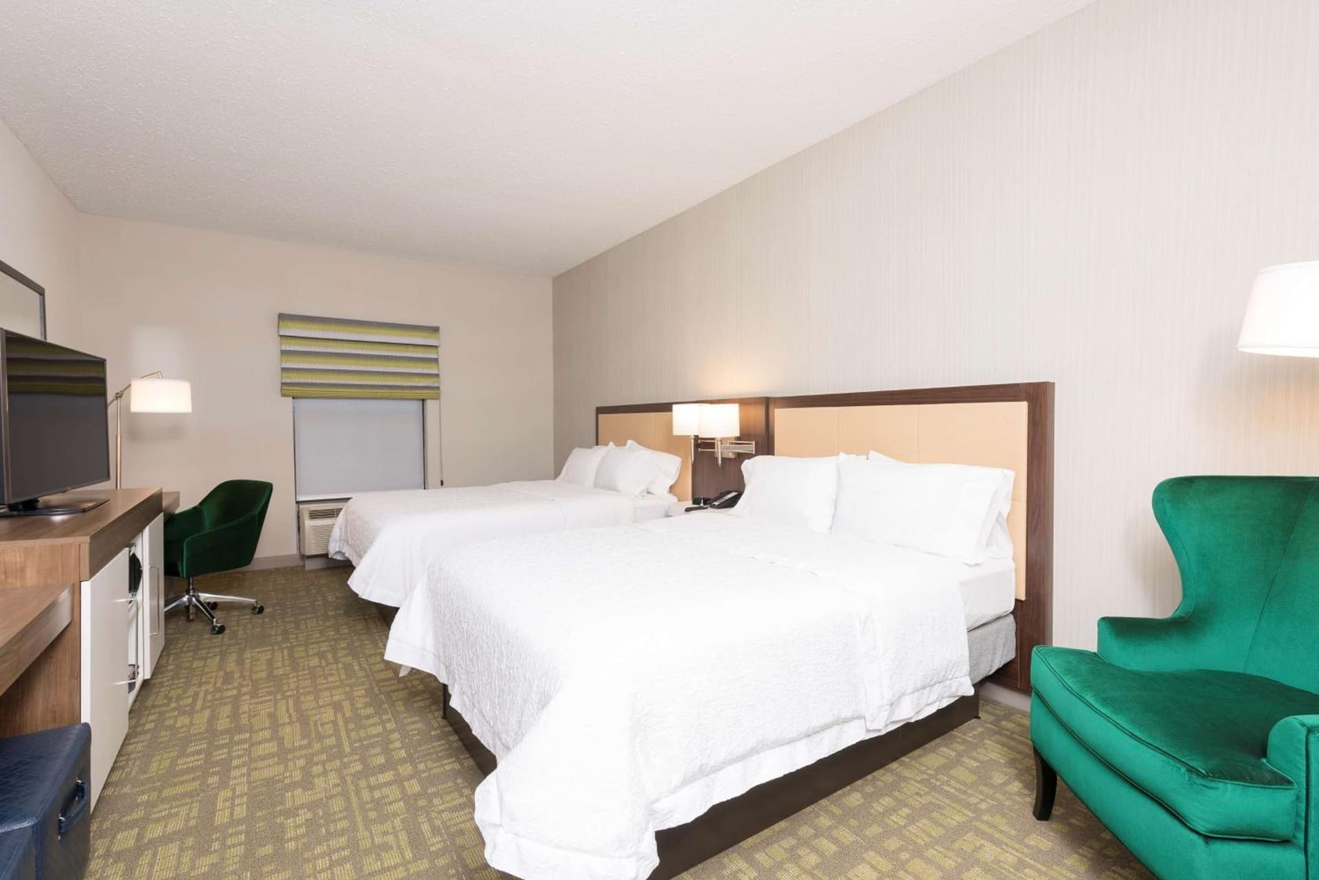 Hampton Inn & Suites East Lansing gallery photo in Okemos, MI — image 7