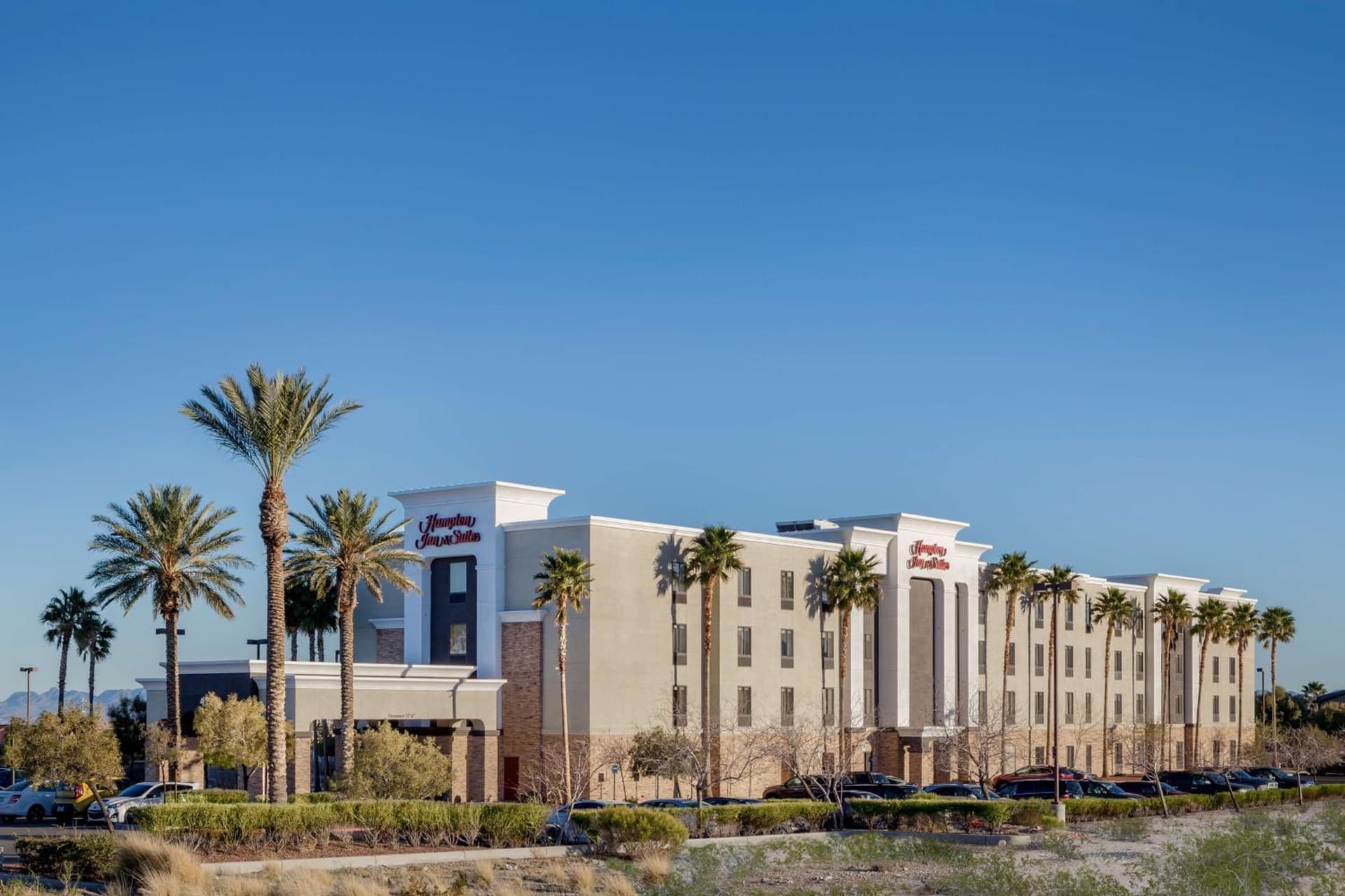 Hampton Inn & Suites Las Vegas-Red Rock/Summerlin interior in Las Vegas, NV — gallery photo 2