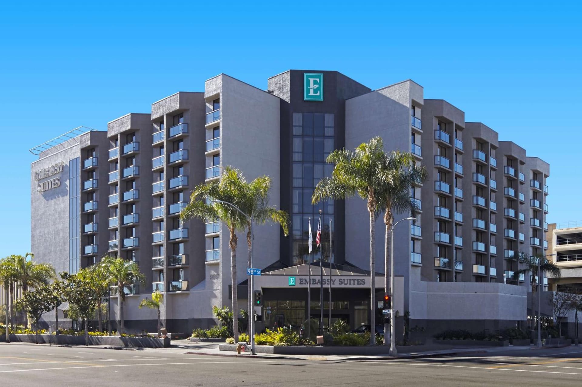 Embassy Suites Los Angeles - International Airport/North featured exterior or lobby in Los Angeles, CA — similar hotel