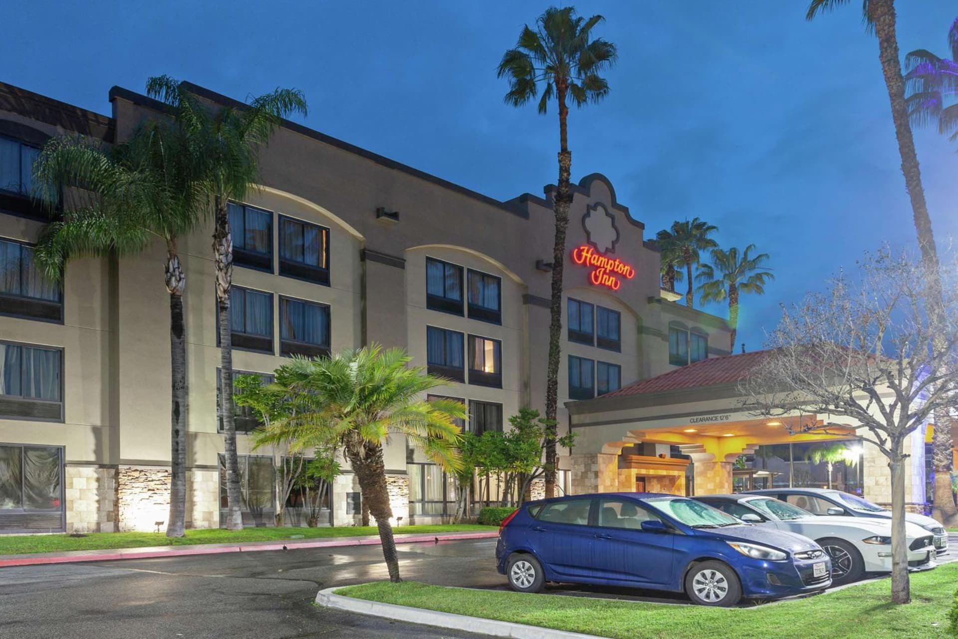 Hampton Inn Los Angeles/Arcadia interior in Arcadia, CA — gallery photo 2