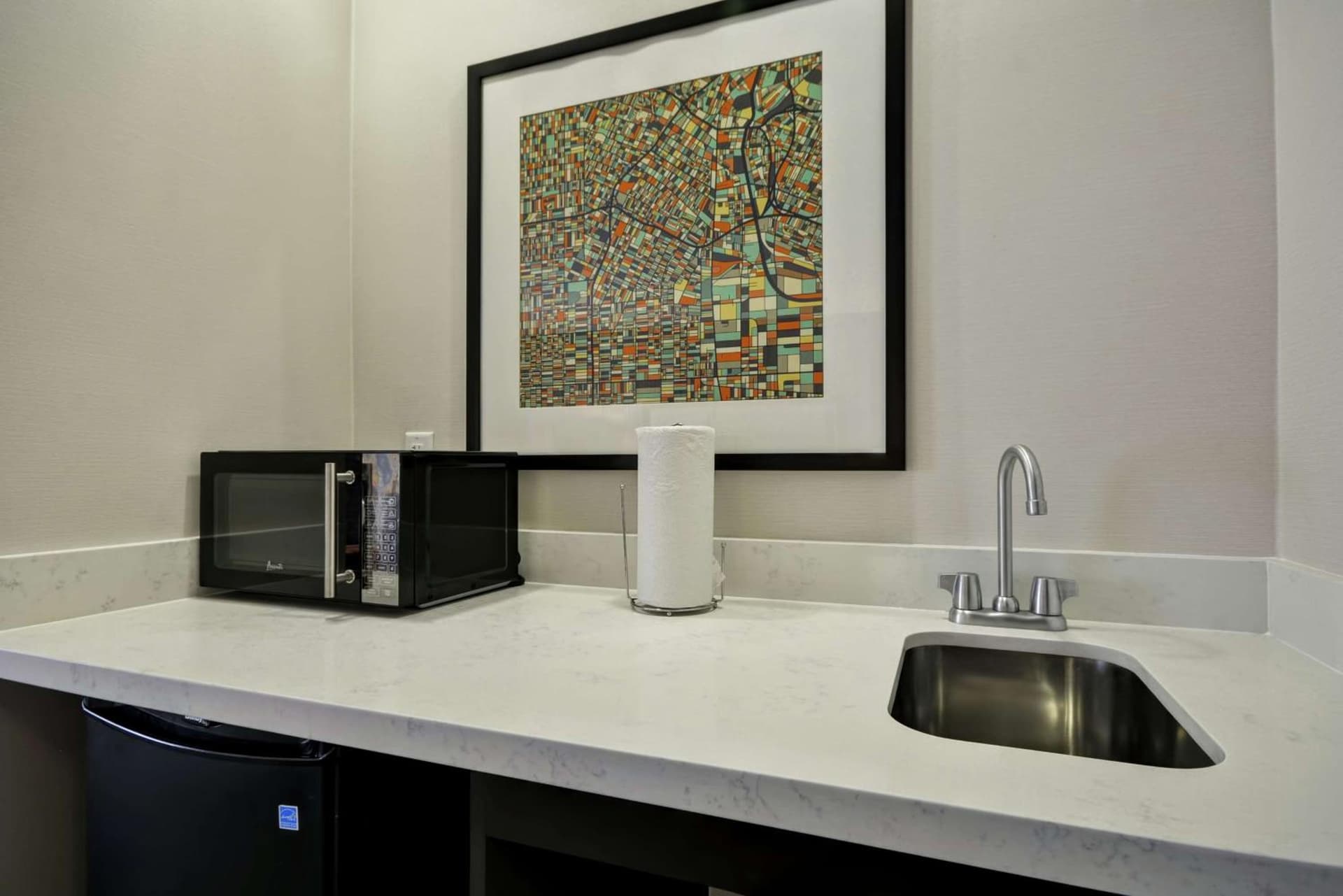 Hampton Inn & Suites Los Angeles Burbank Airport gallery photo in Burbank, CA — image 37