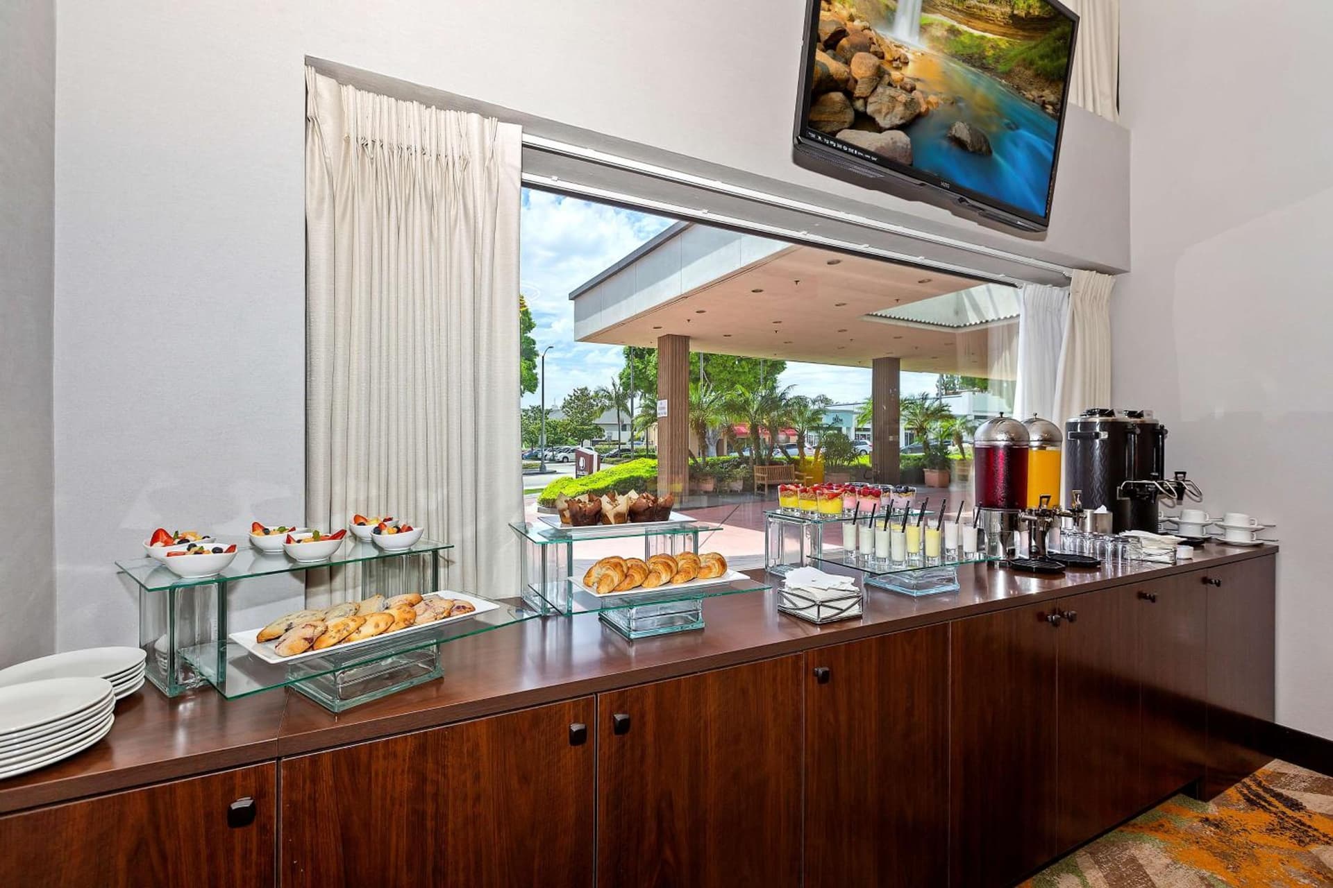 Doubletree by Hilton Whittier gallery photo in Whittier, CA — image 40