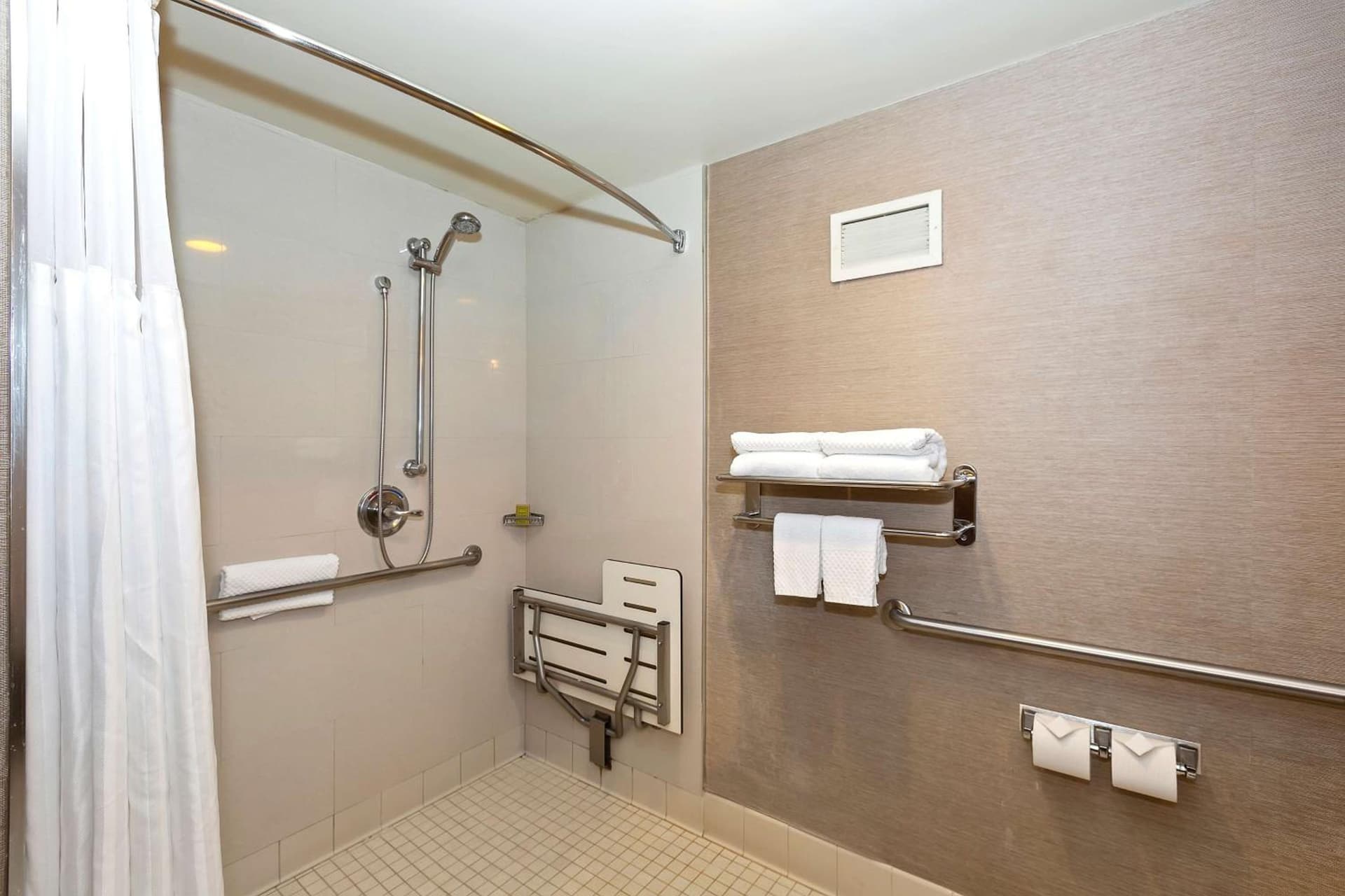 Doubletree by Hilton Whittier gallery photo in Whittier, CA — image 38