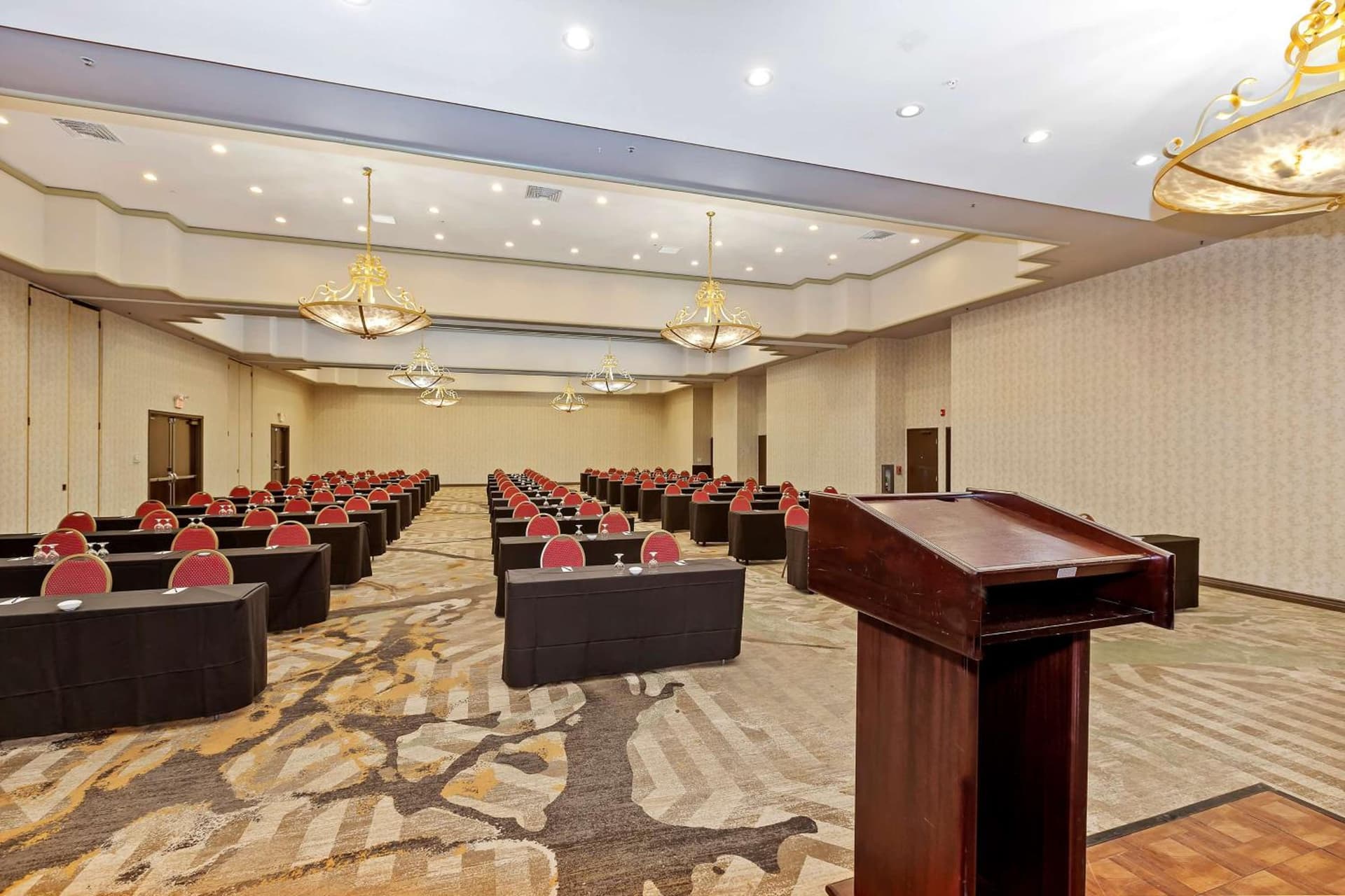 Doubletree by Hilton Whittier gallery photo in Whittier, CA — image 4