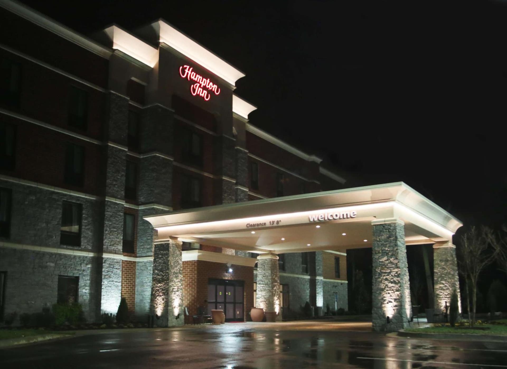 Hampton Inn Lexington Medical Center, KY featured exterior or lobby in Lexington, KY — similar hotel