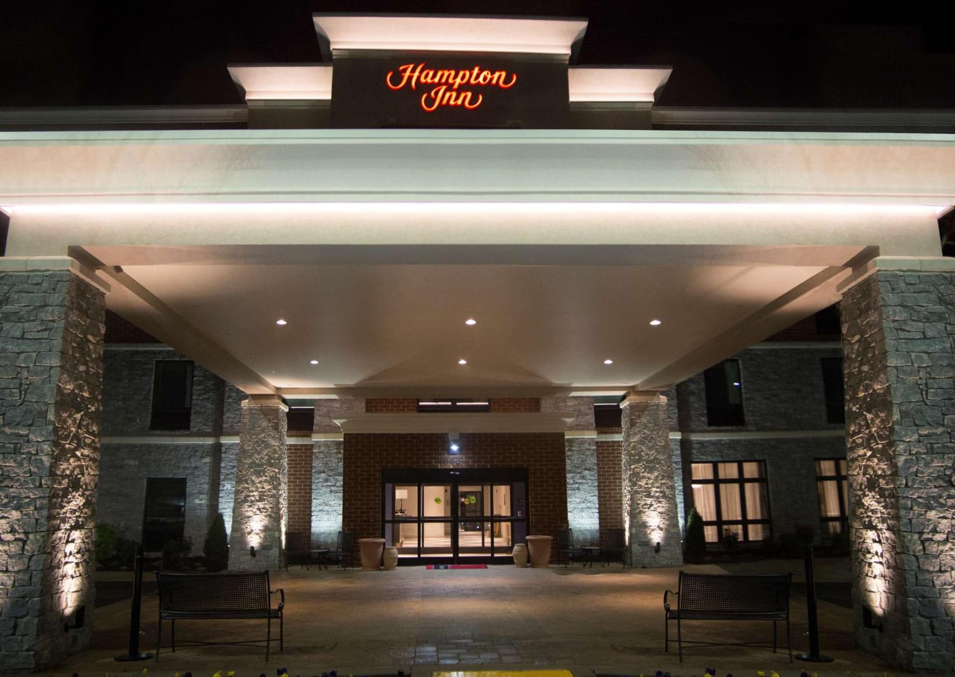 Hampton Inn Lexington Medical Center, KY interior in Lexington, KY — gallery photo 2