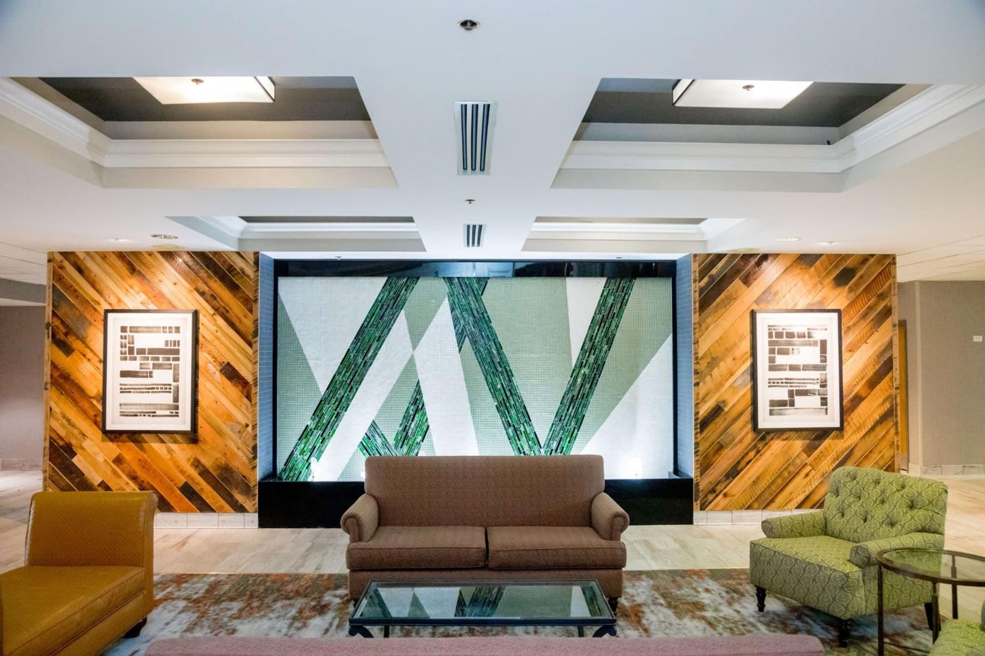 Embassy Suites by Hilton Lexington Green gallery photo in Lexington, KY — image 16