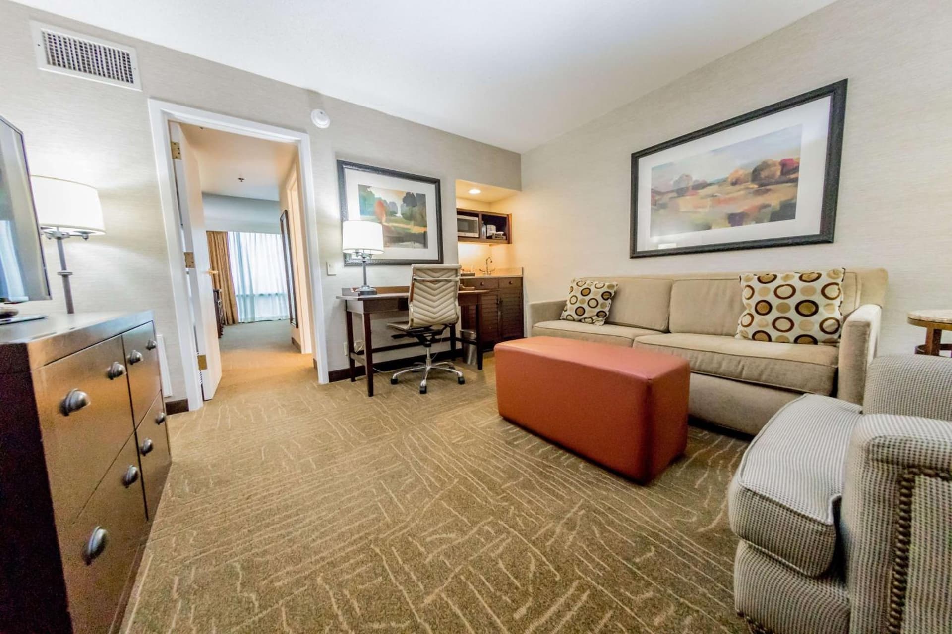 Embassy Suites by Hilton Lexington Green gallery photo in Lexington, KY — image 23