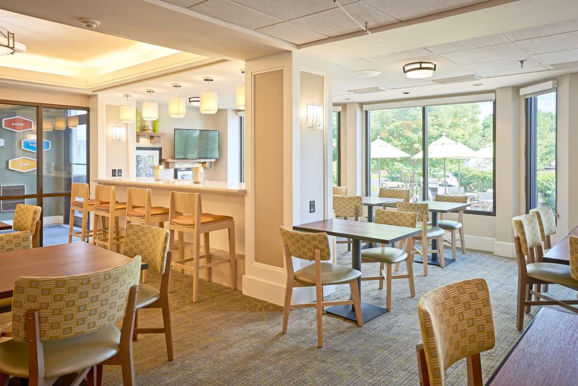 Hampton Inn Lancaster gallery photo in Lancaster, PA — image 37