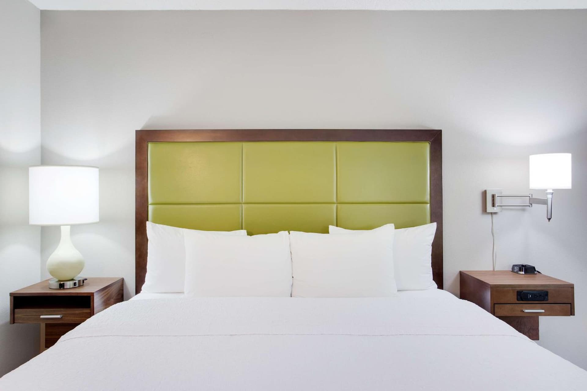 Hampton Inn Lancaster gallery photo in Lancaster, PA — image 19