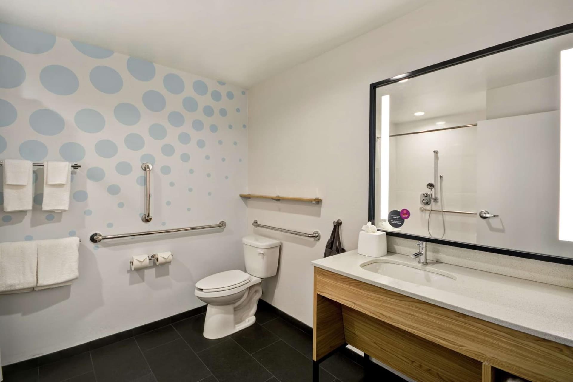 Tru By Hilton Denver, PA gallery photo in Denver, PA — image 12